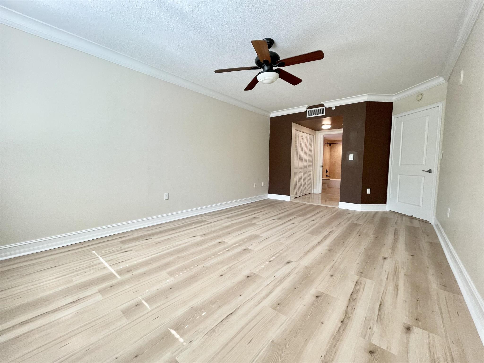 99 SE Mizner Boulevard 736