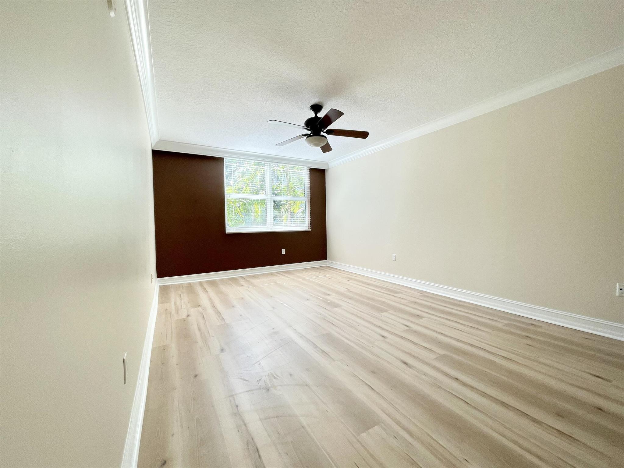 99 SE Mizner Boulevard 736