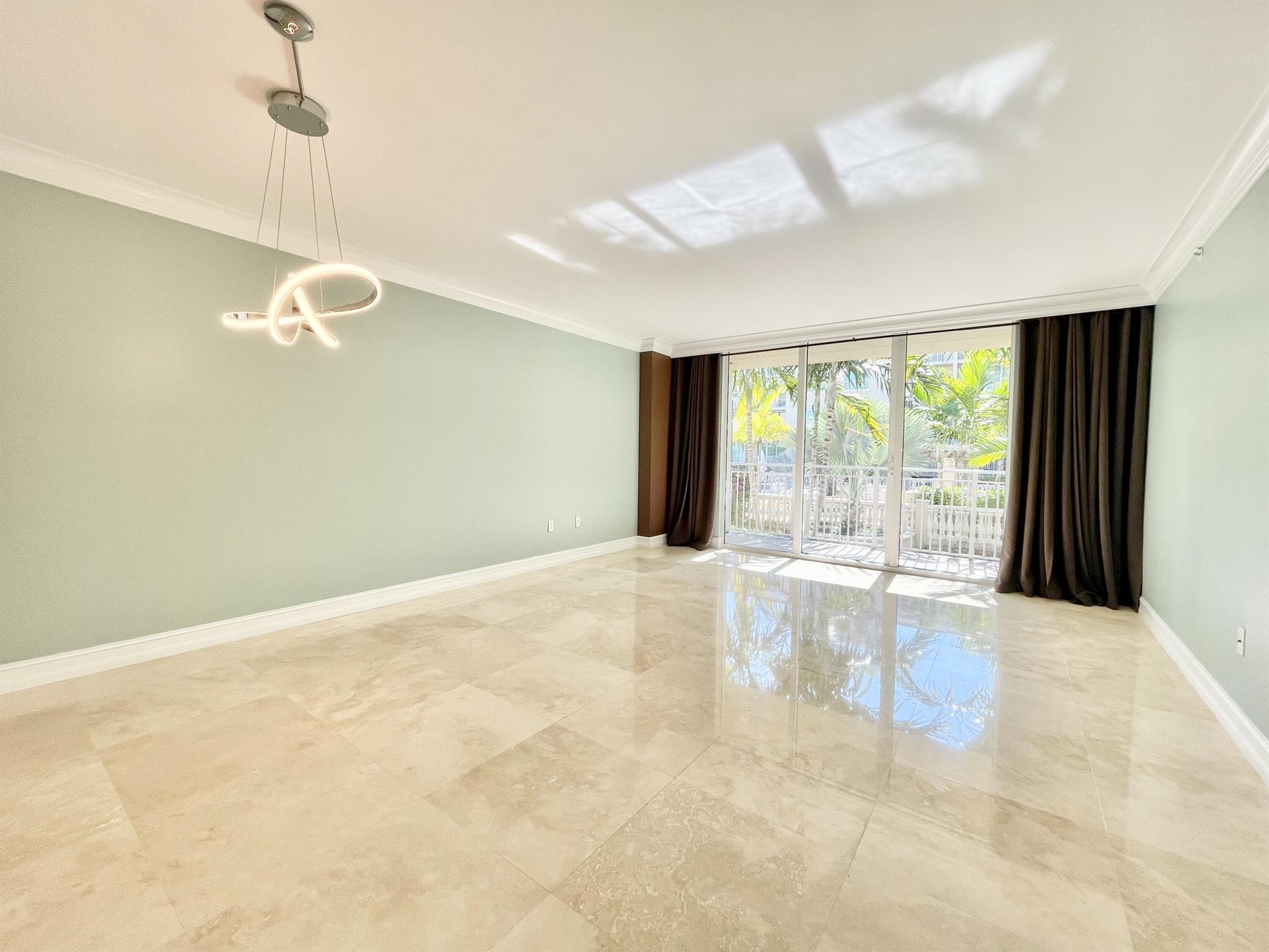 99 SE Mizner Boulevard 736