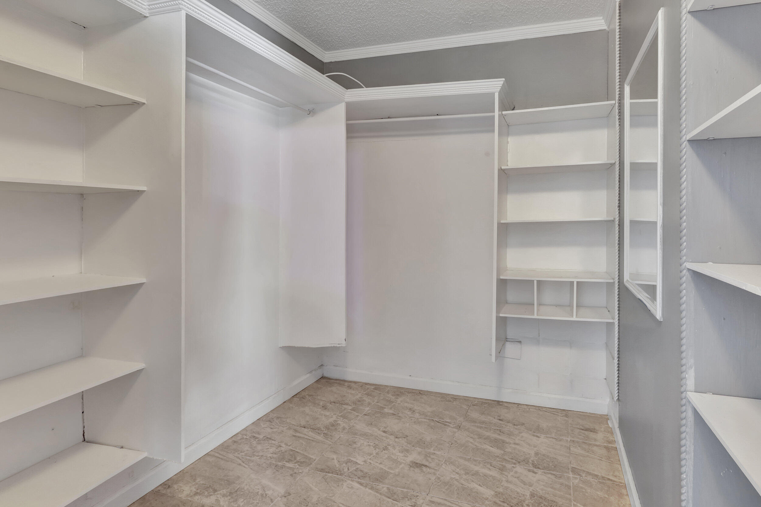 6277 Adriatic Way