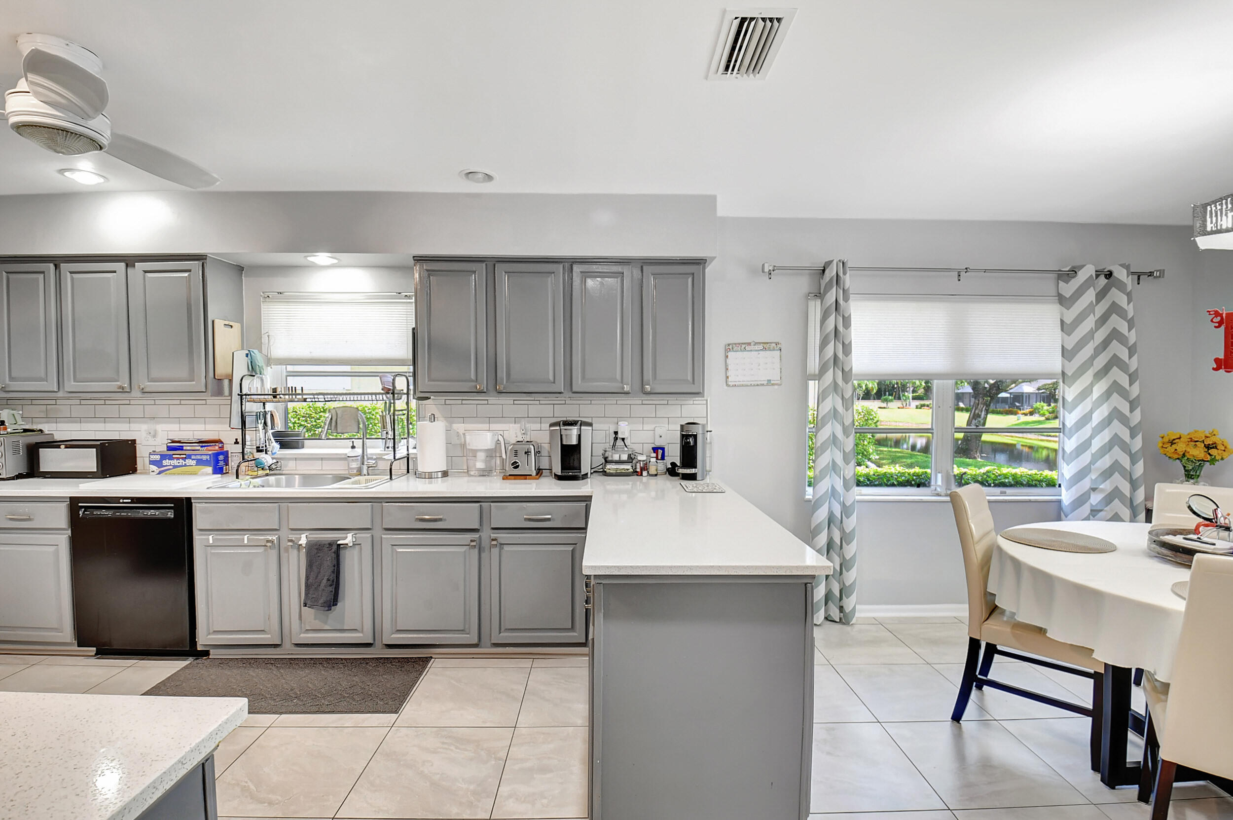 10928 Ventura Circle