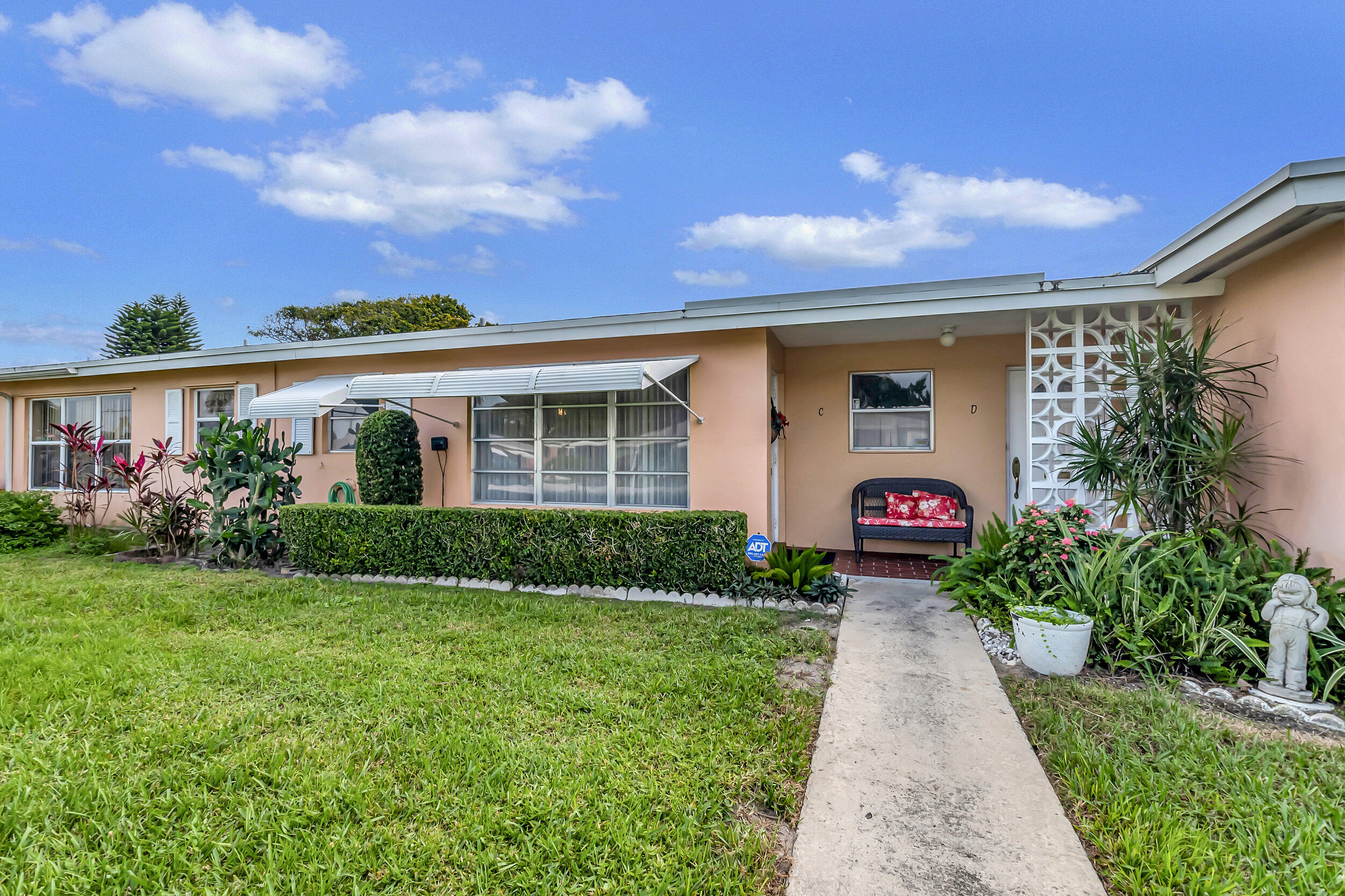 340 Main Boulevard C