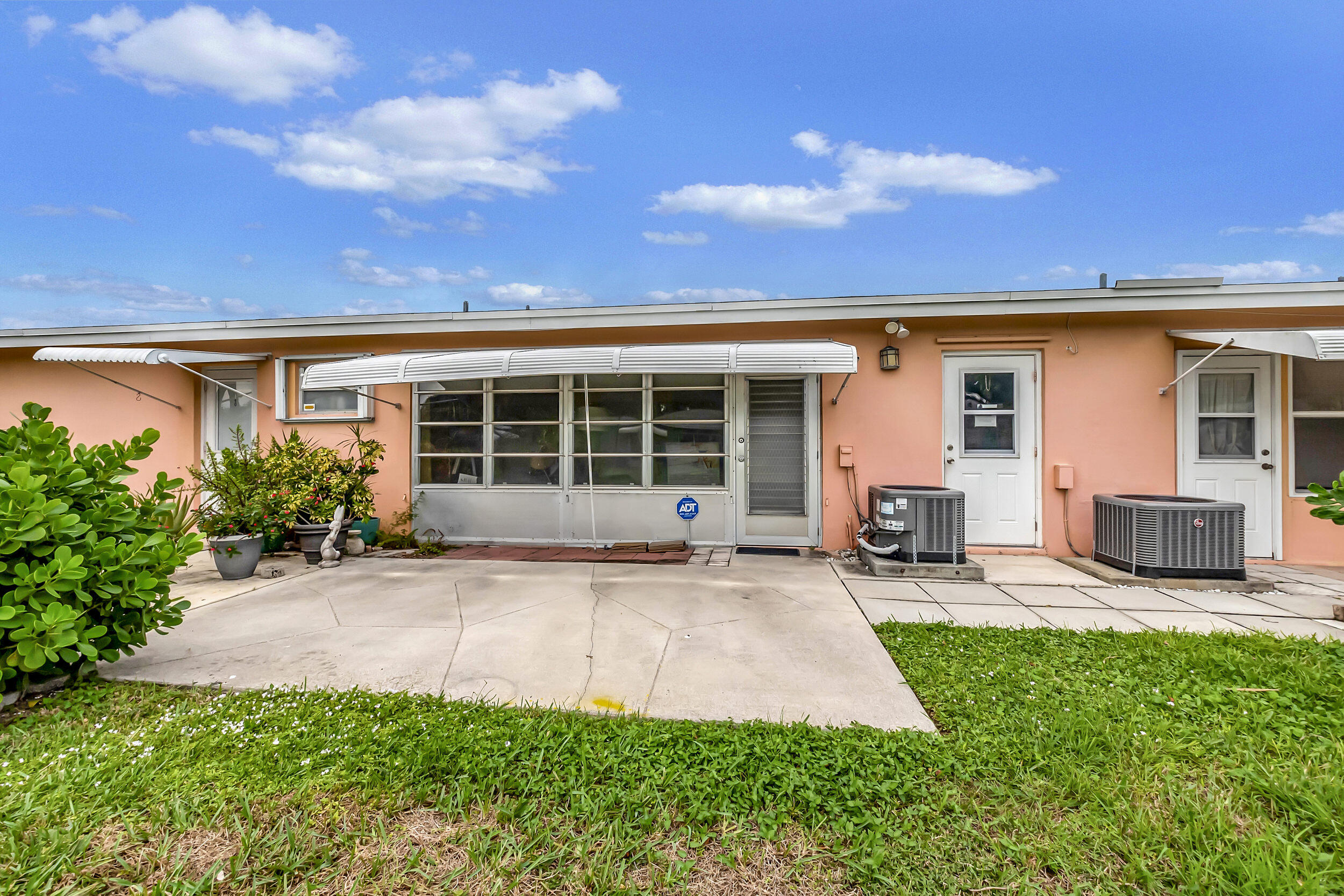 340 Main Boulevard C