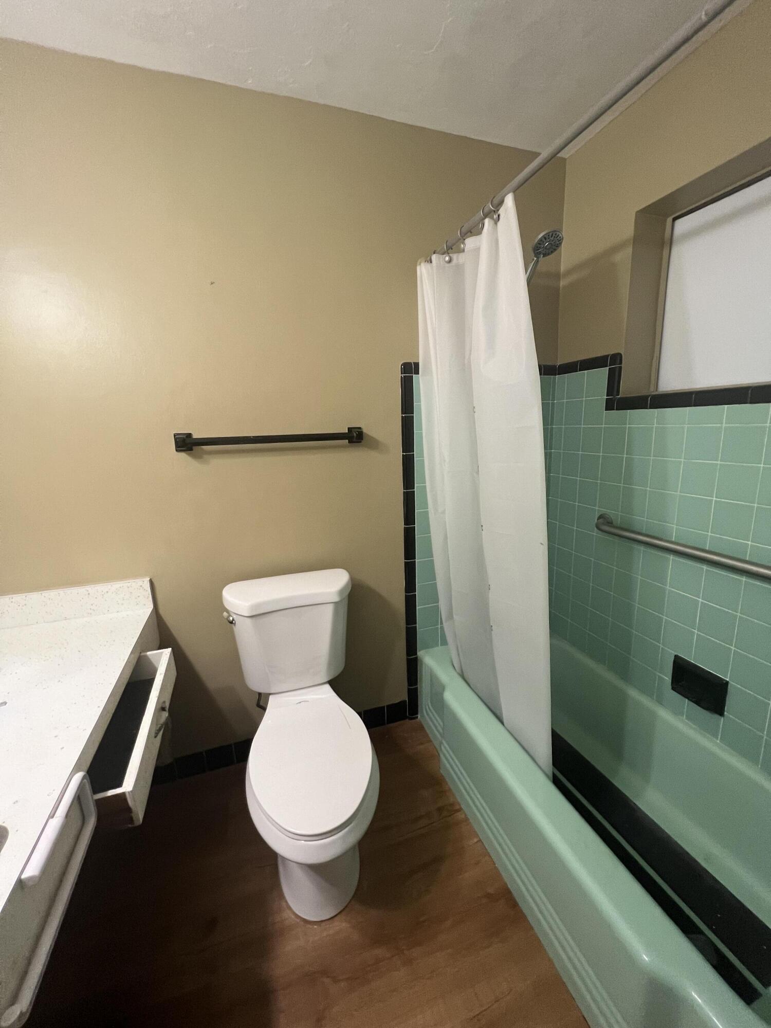641 NE 23rd Place