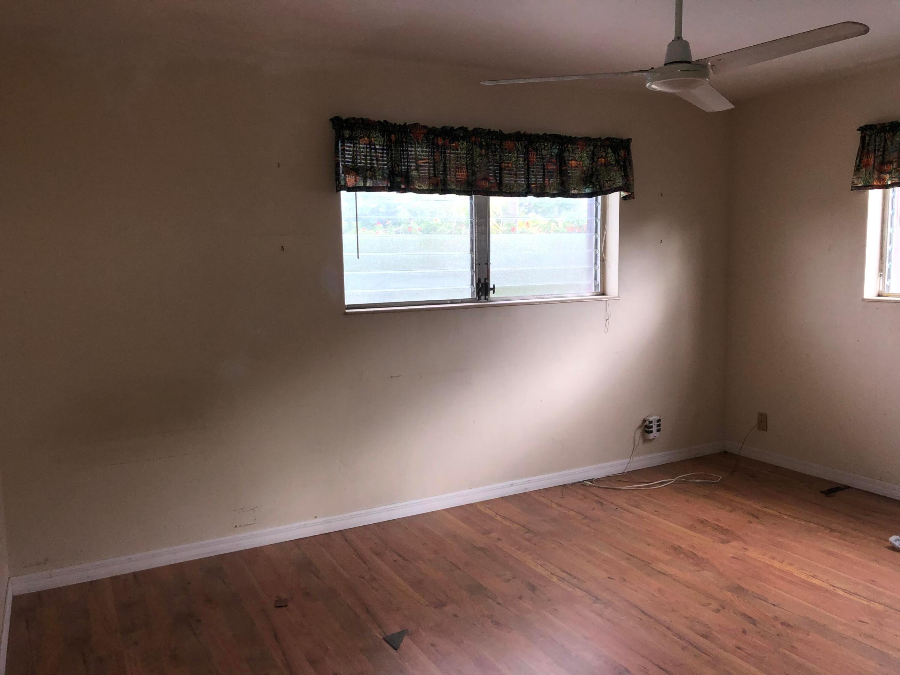 641 NE 23rd Place