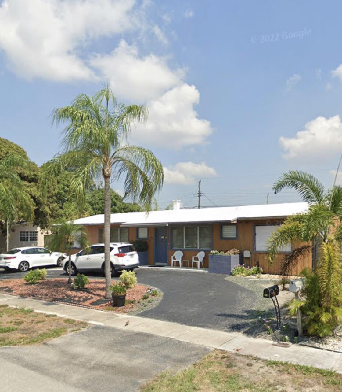 641 NE 23rd Place