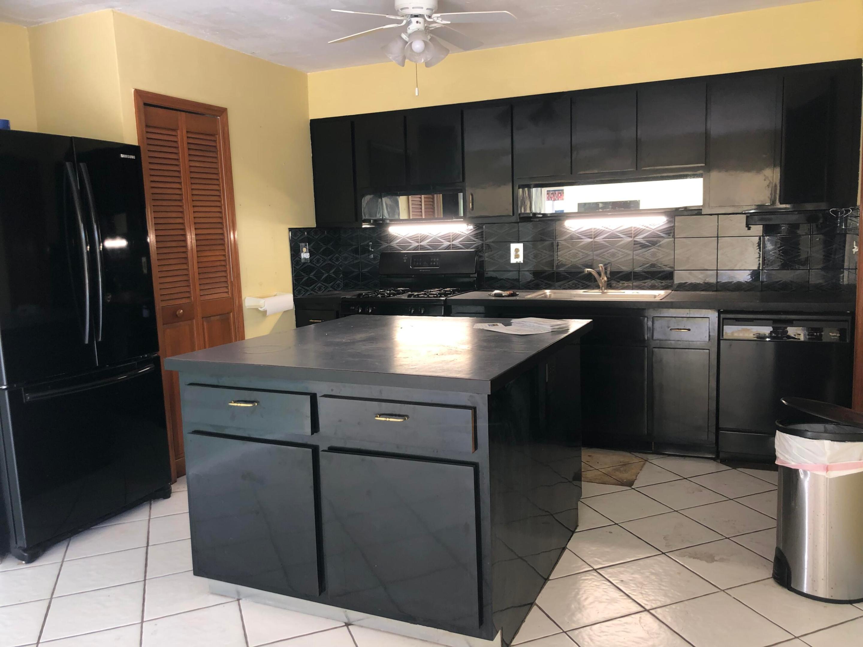 641 NE 23rd Place