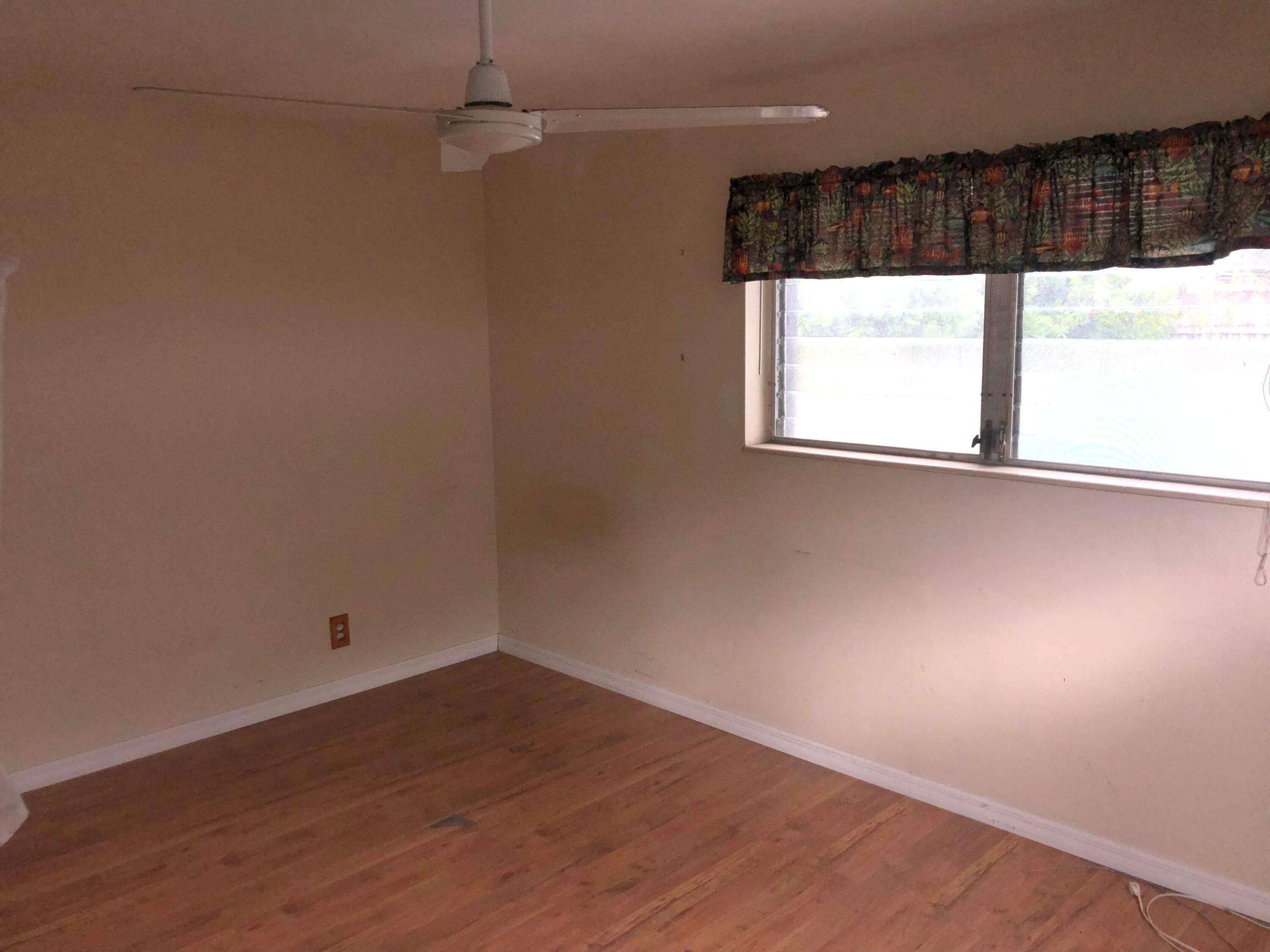 641 NE 23rd Place