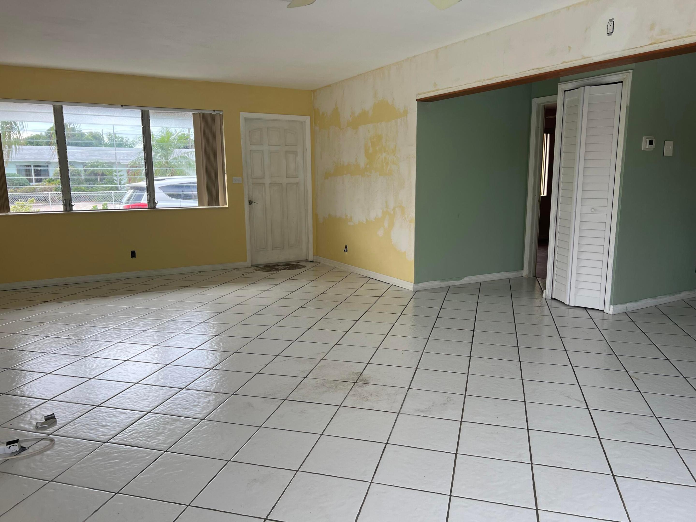 641 NE 23rd Place