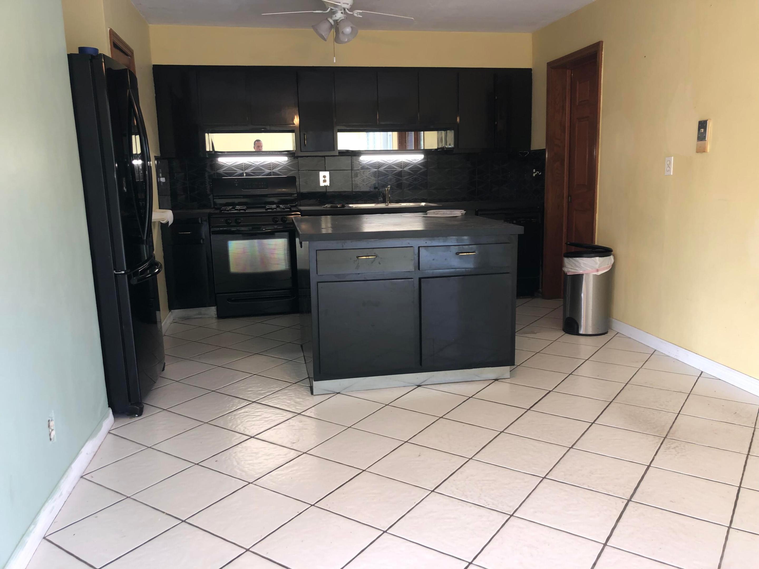 641 NE 23rd Place