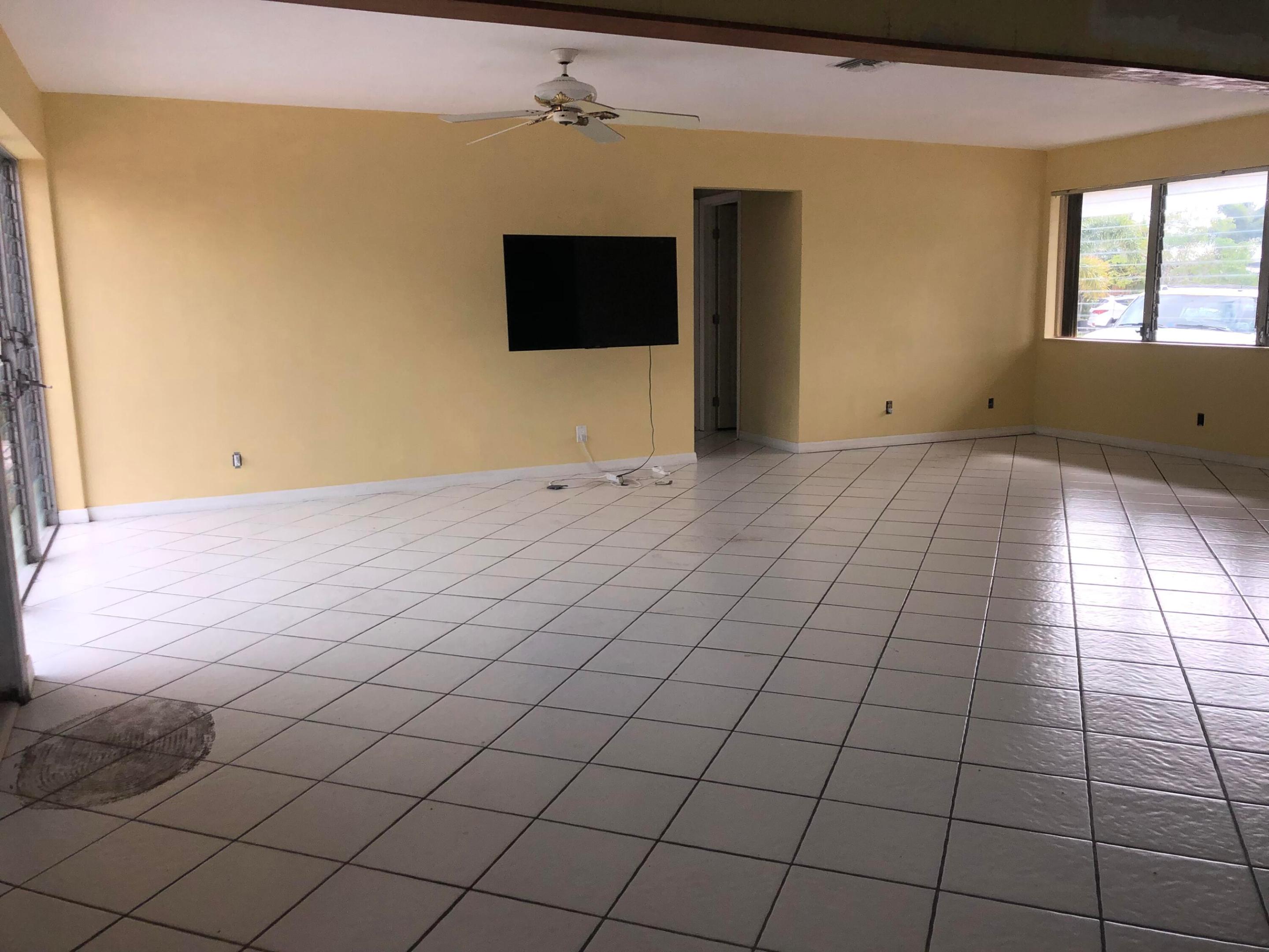641 NE 23rd Place