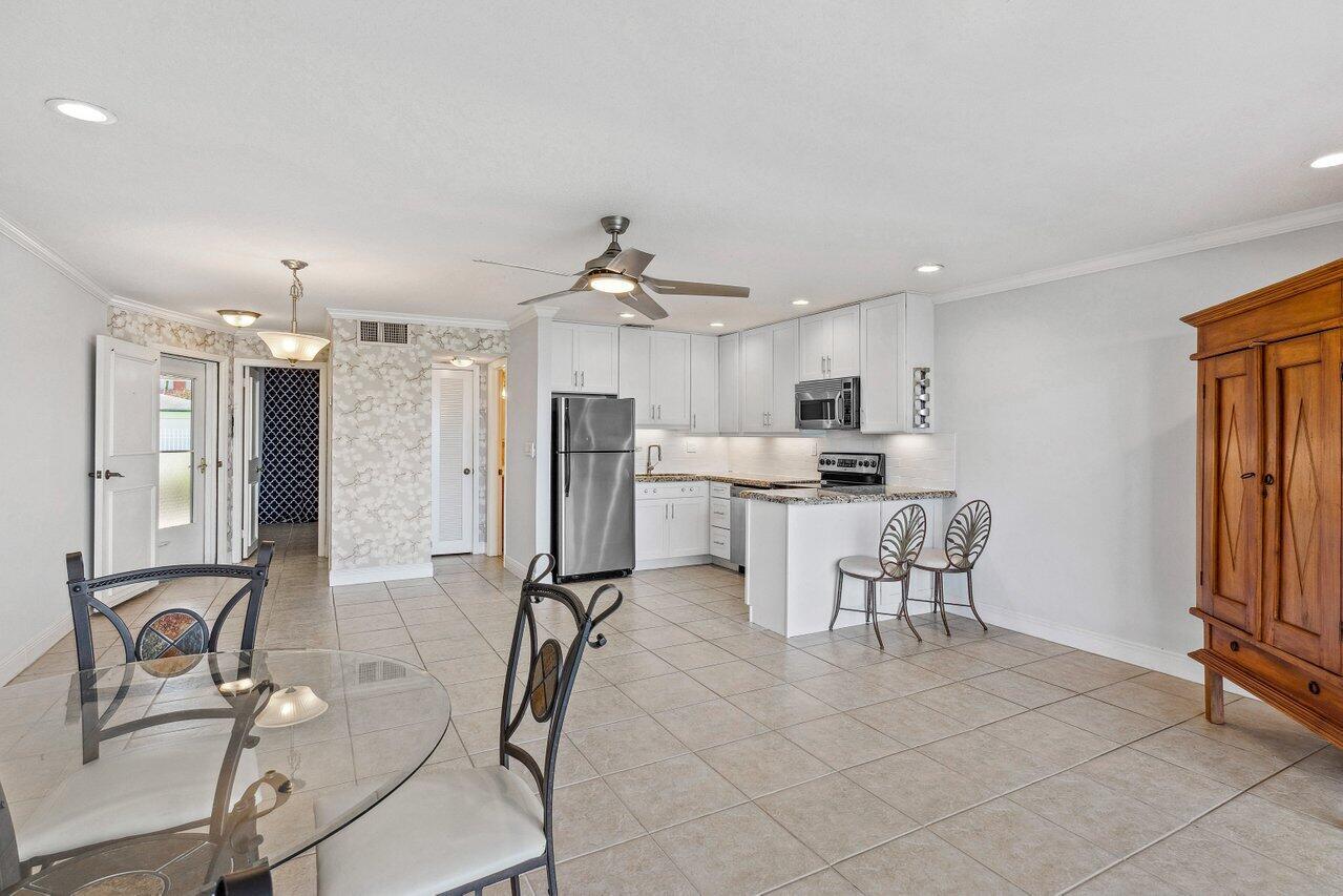400 Wilma Circle 106