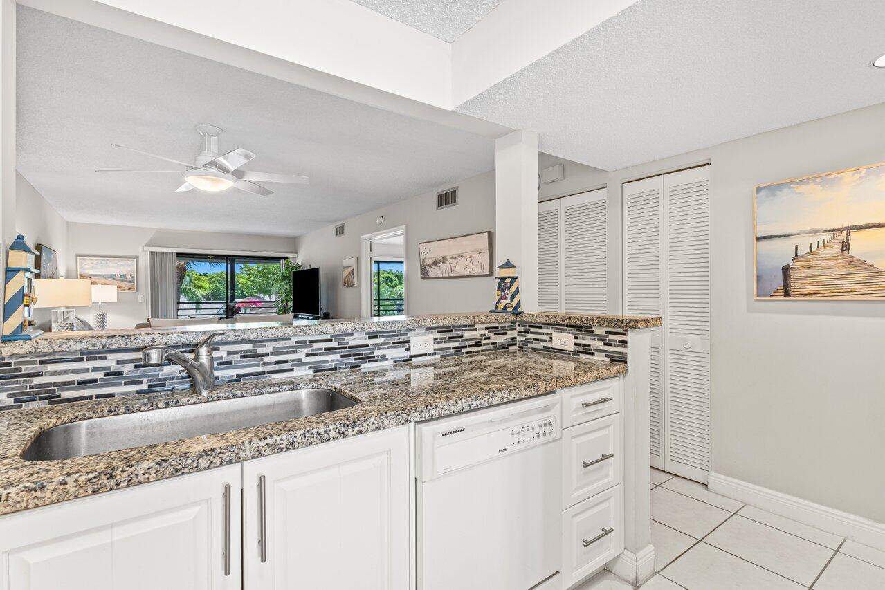 10092 Cedar Point Boulevard 305
