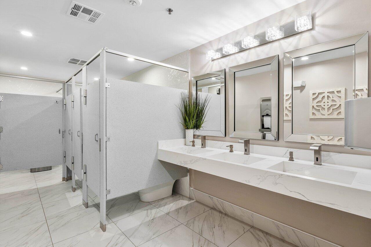 10092 Cedar Point Boulevard 305