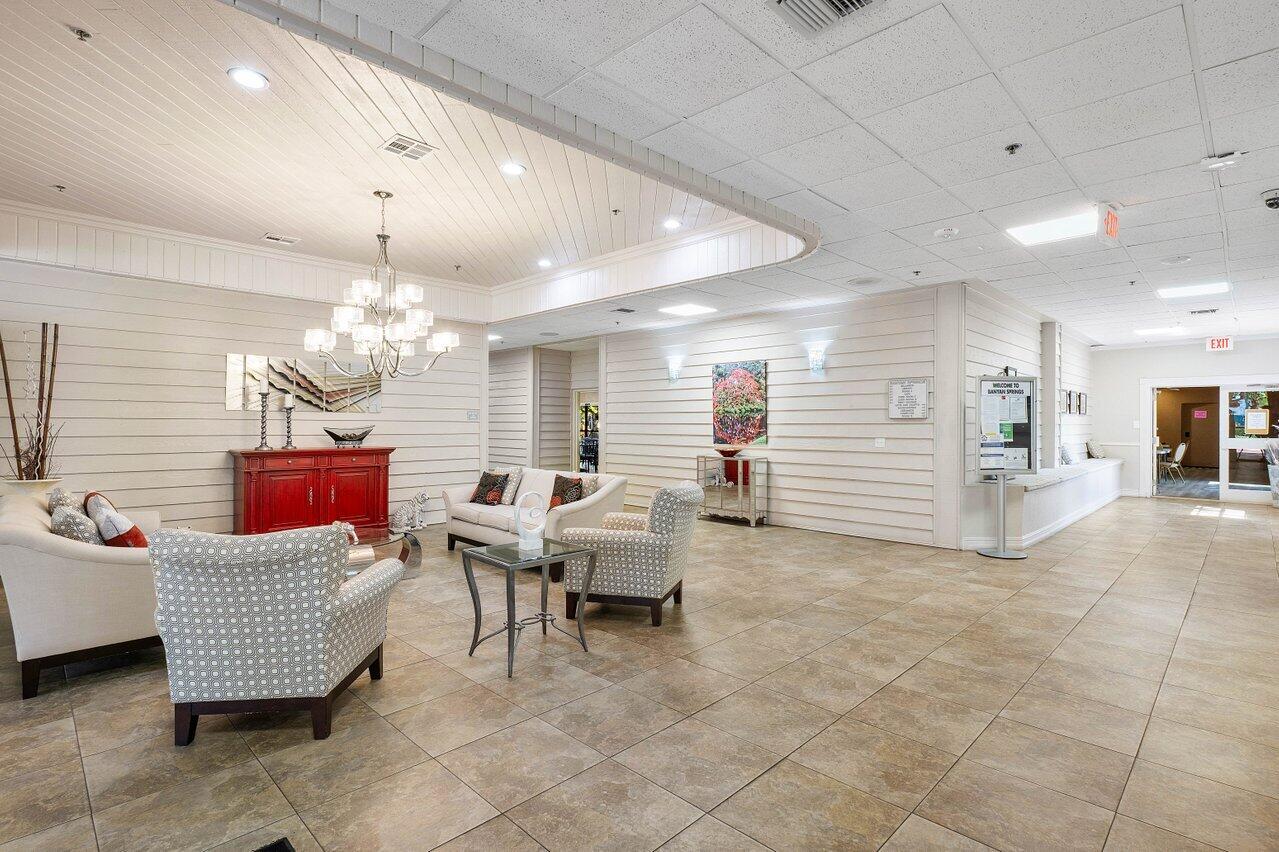 10092 Cedar Point Boulevard 305