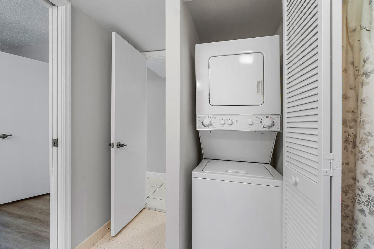 10092 Cedar Point Boulevard 305
