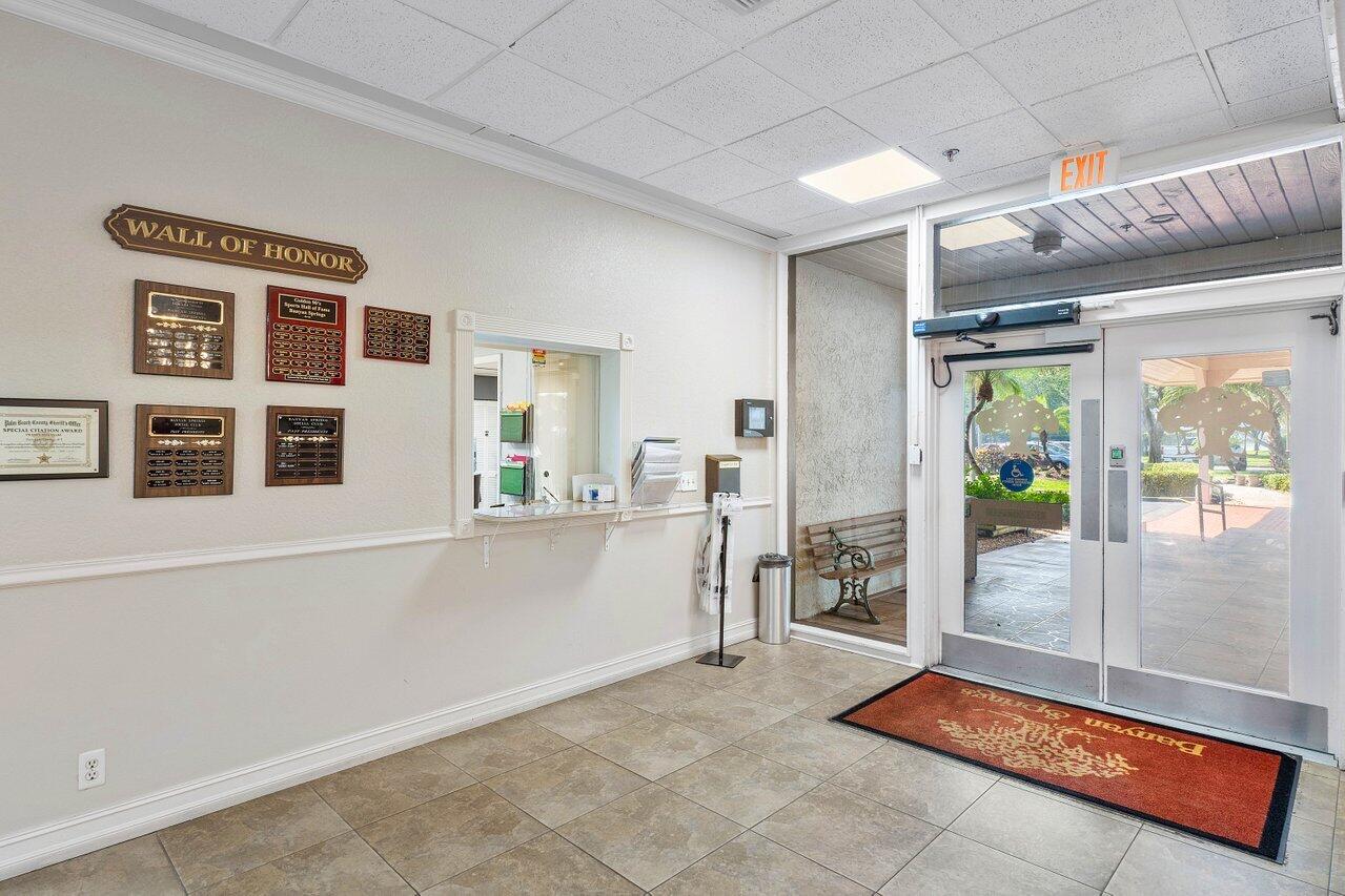 10092 Cedar Point Boulevard 305