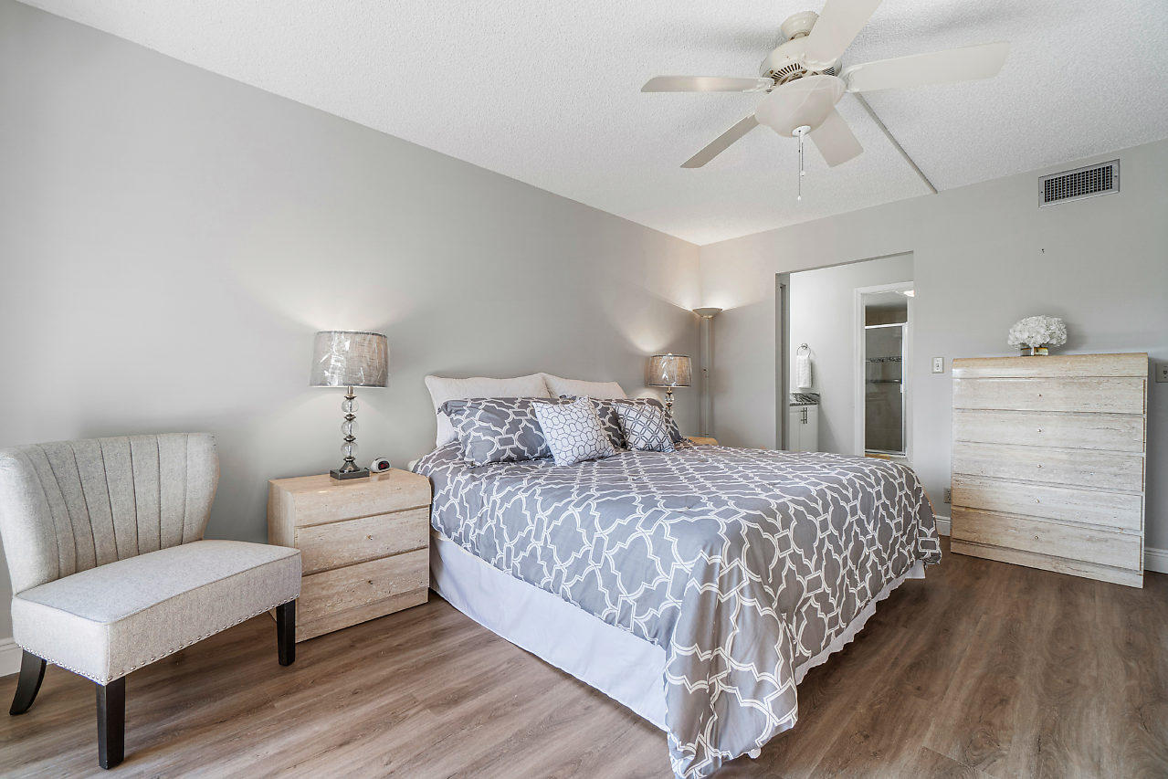 10092 Cedar Point Boulevard 305