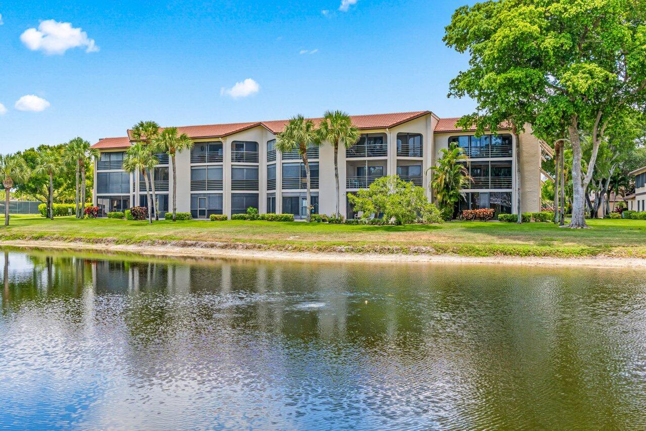 10092 Cedar Point Boulevard 305