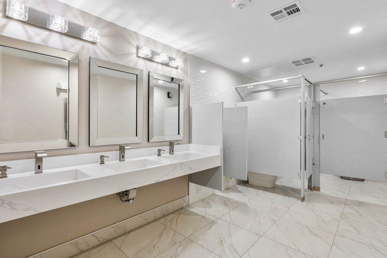 10092 Cedar Point Boulevard 305