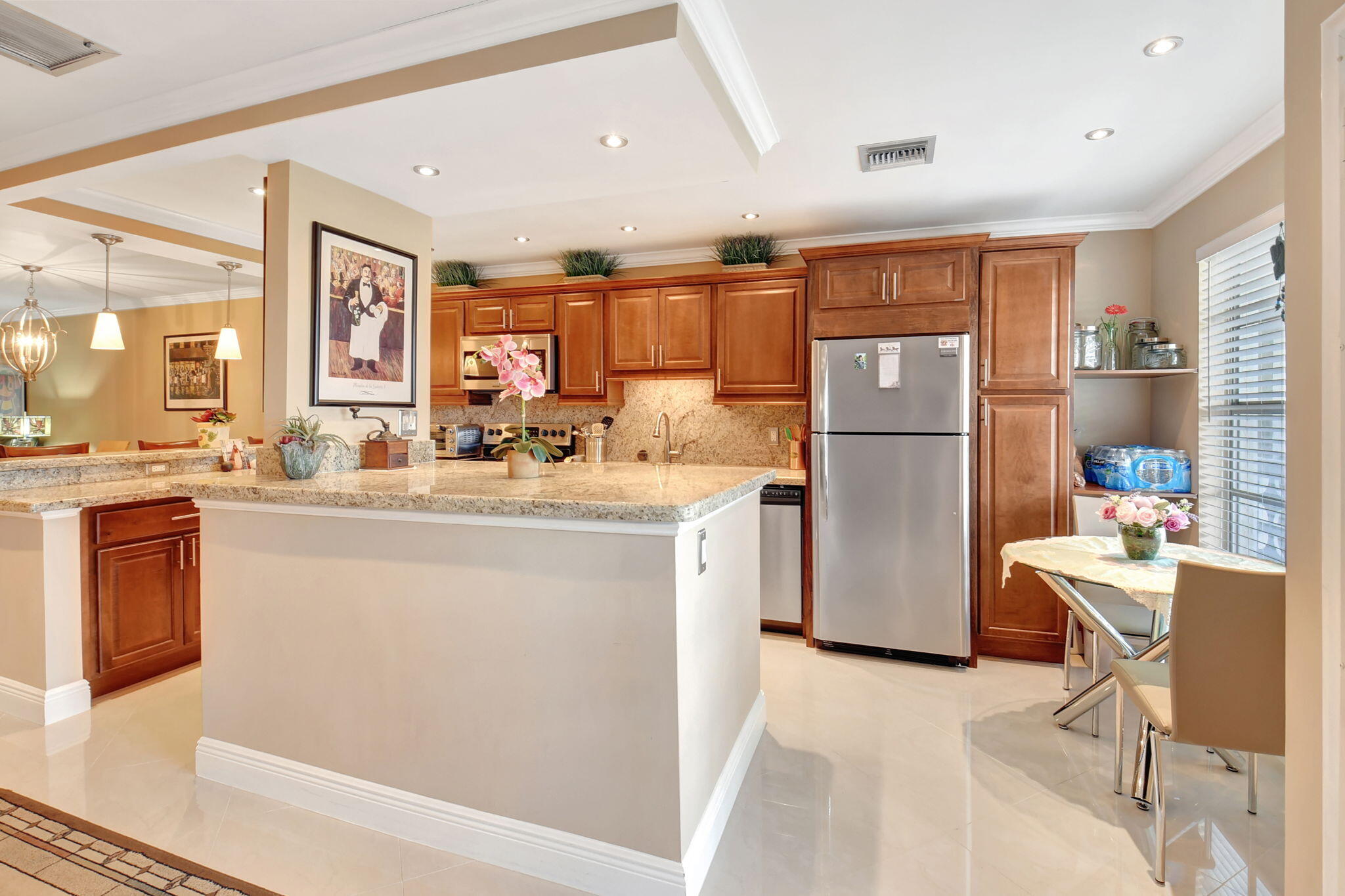 2721 SW 15th Street 203