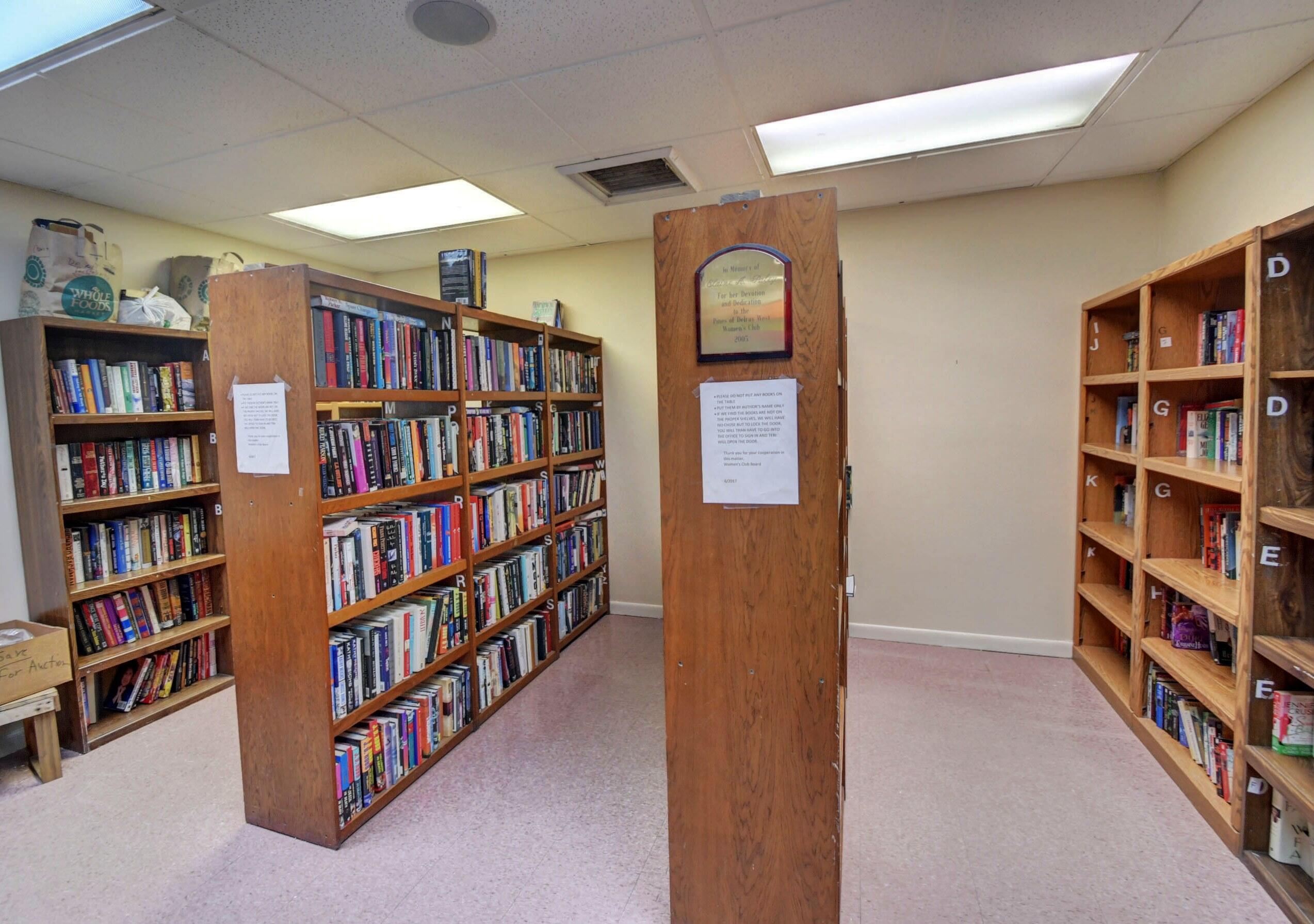 2721 SW 15th Street 203