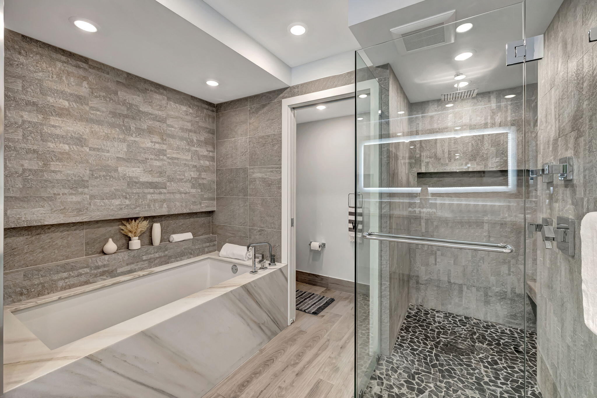 2901 S Ocean Boulevard 503