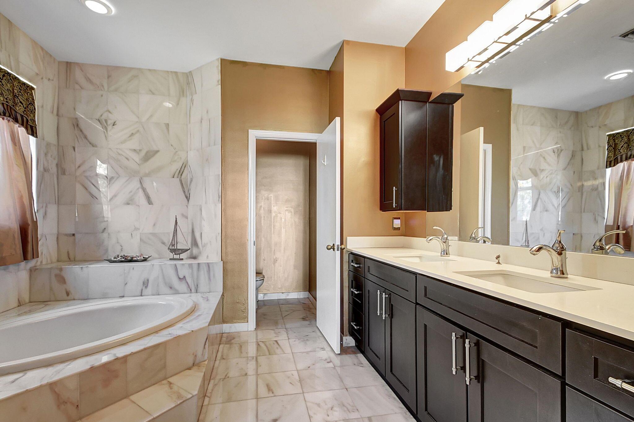 1376 Auburn Court