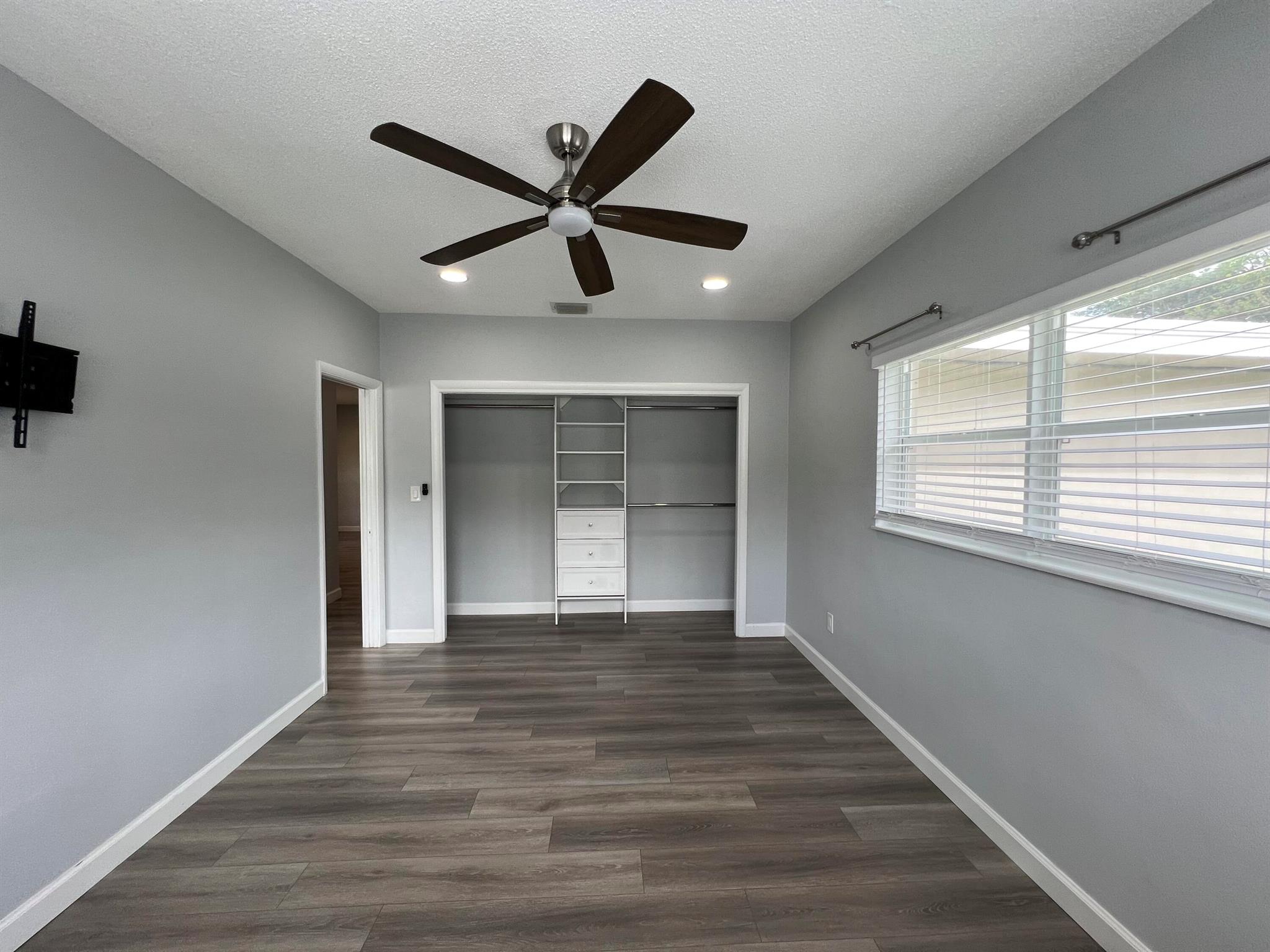 5349 Van Buren Road