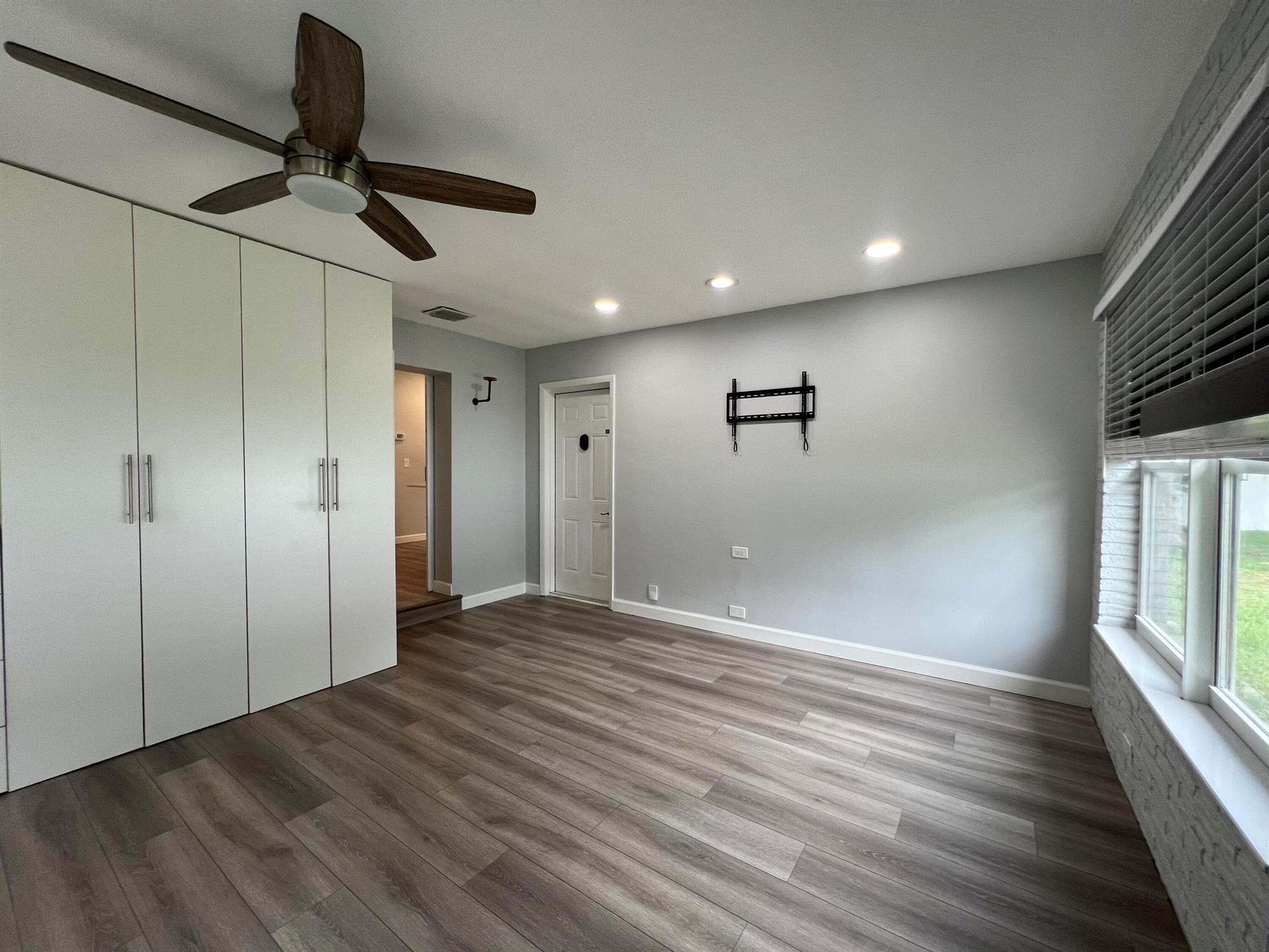 5349 Van Buren Road
