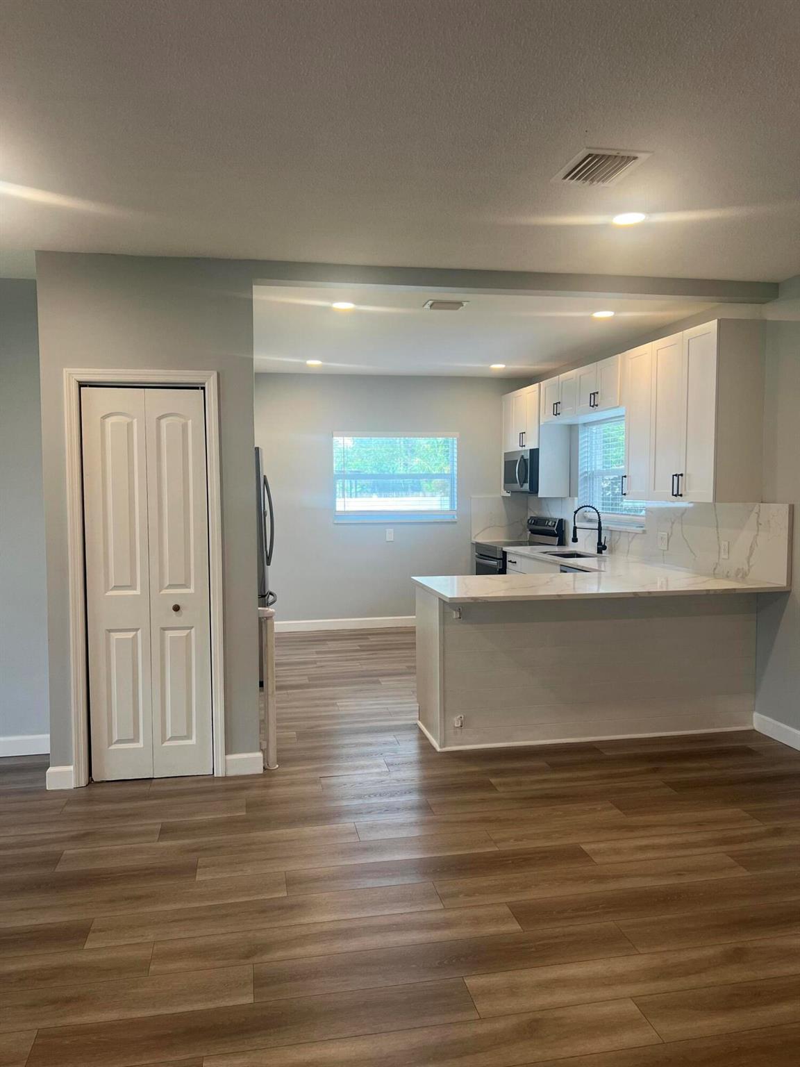5349 Van Buren Road