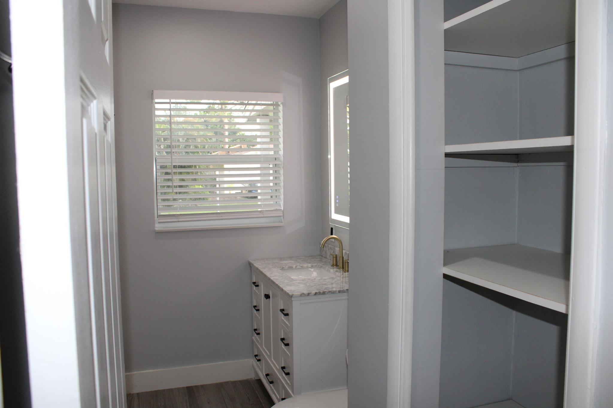 5349 Van Buren Road