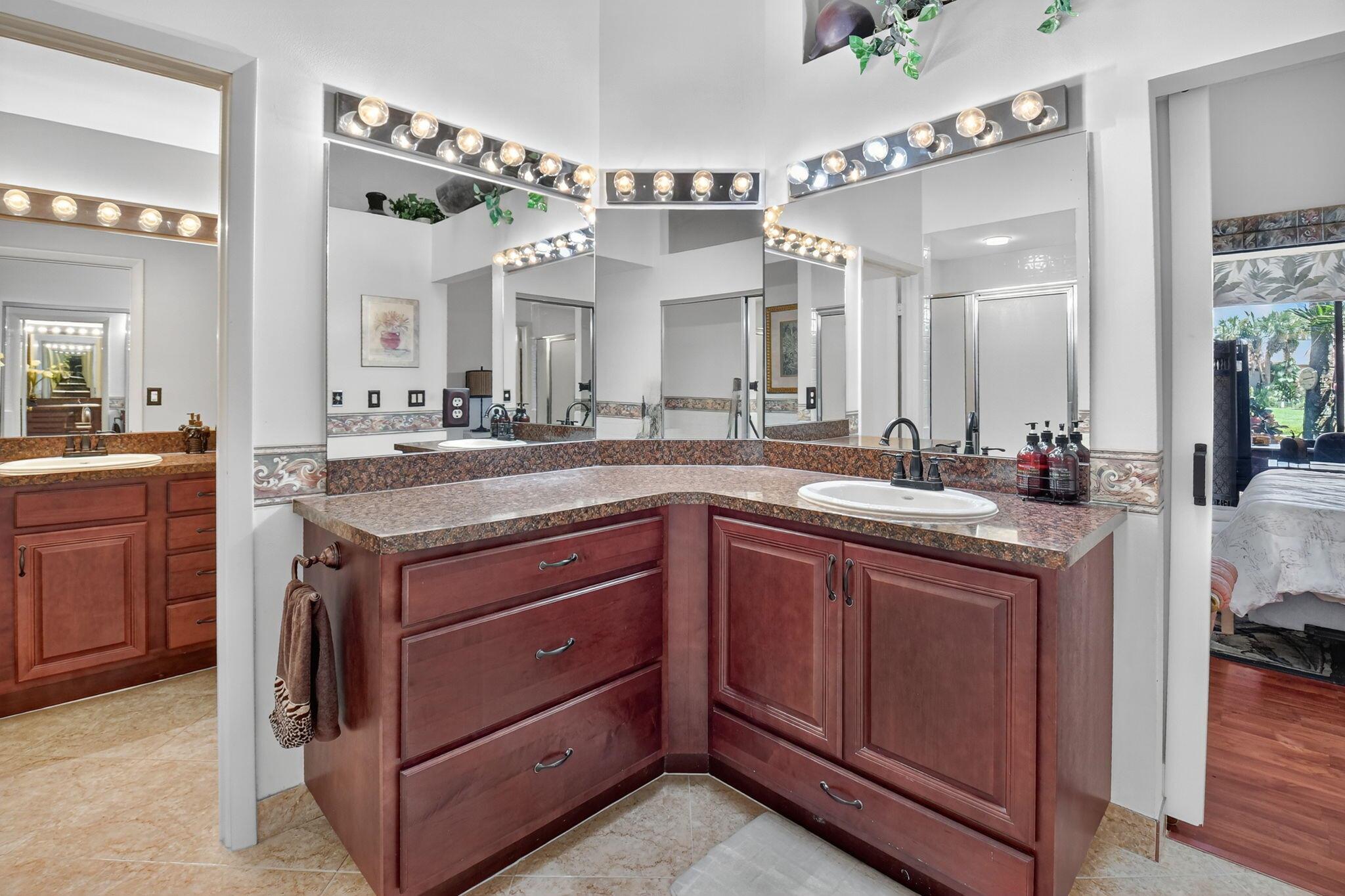 8112 Mimosa Place