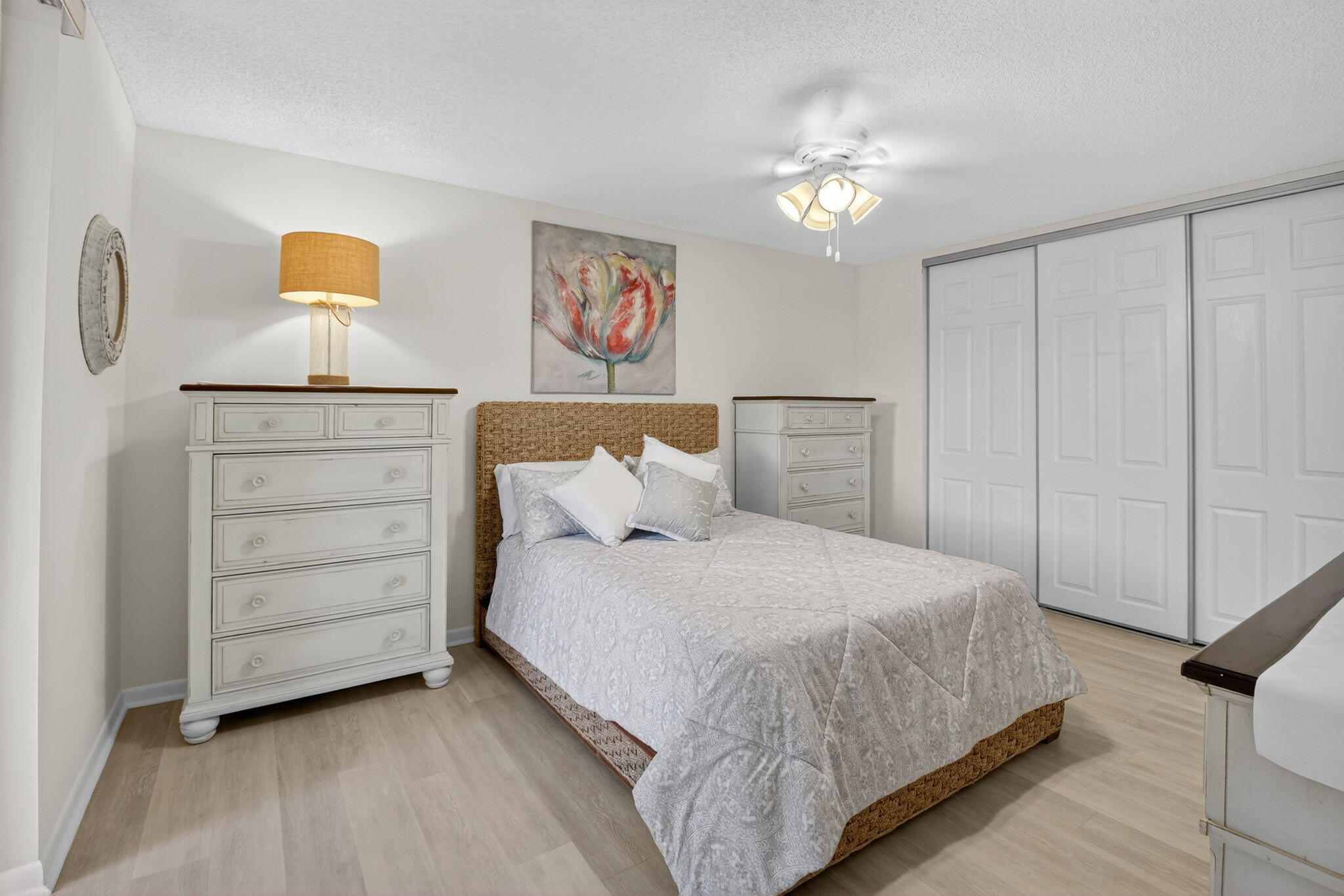 5275 Europa Drive H