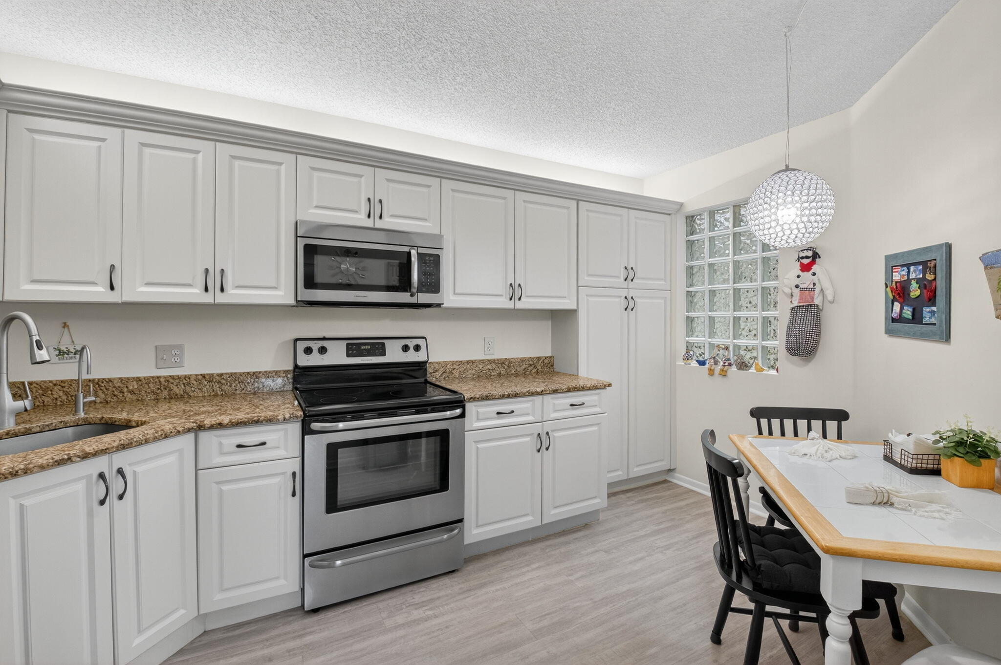 5275 Europa Drive H