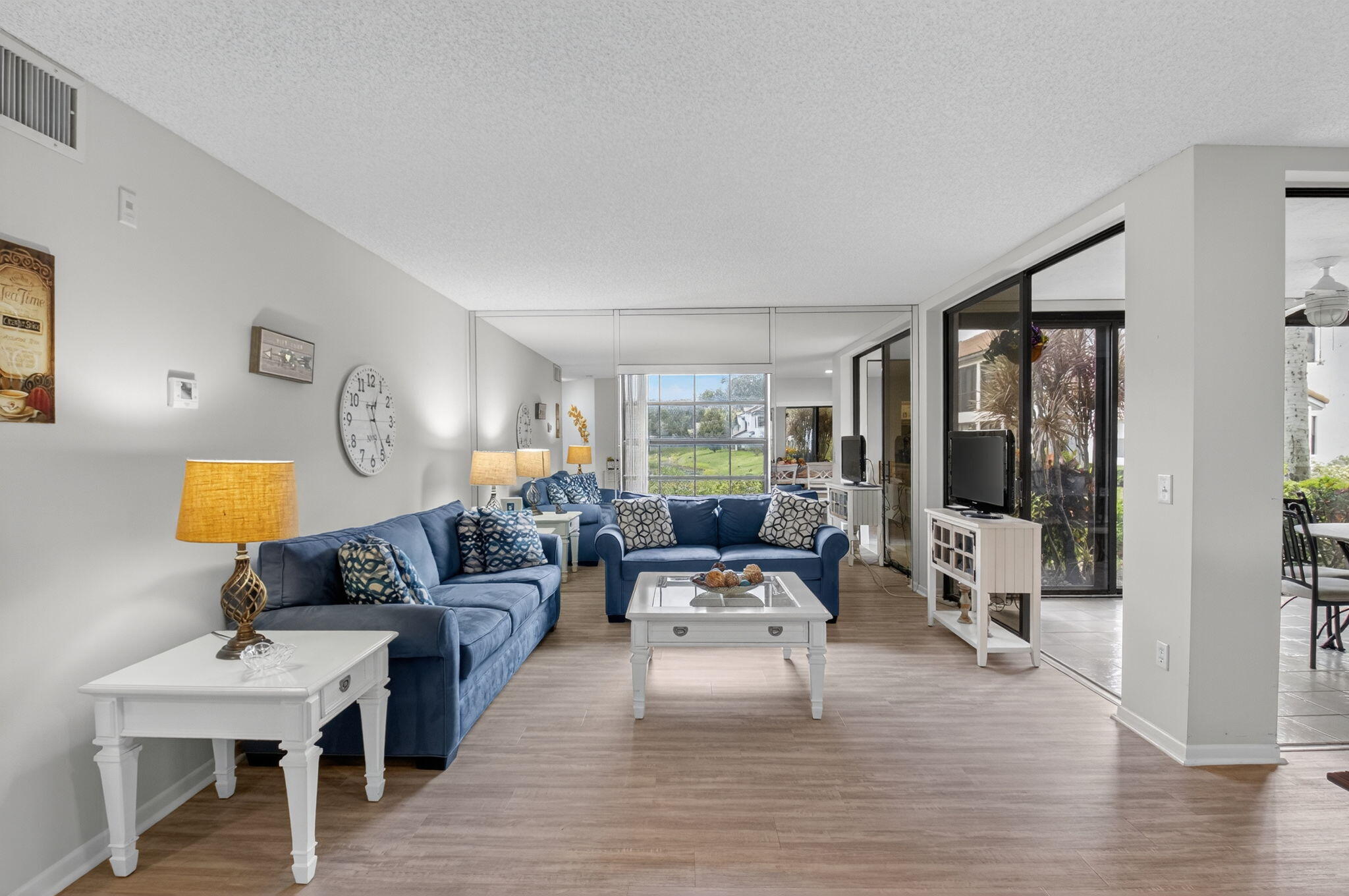 5275 Europa Drive H