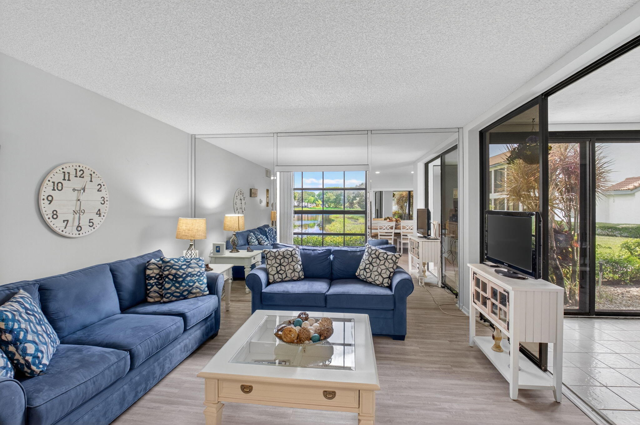 5275 Europa Drive H