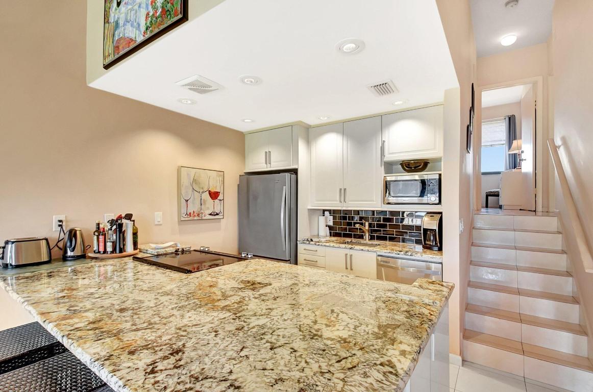 755 Dotterel Road 1512