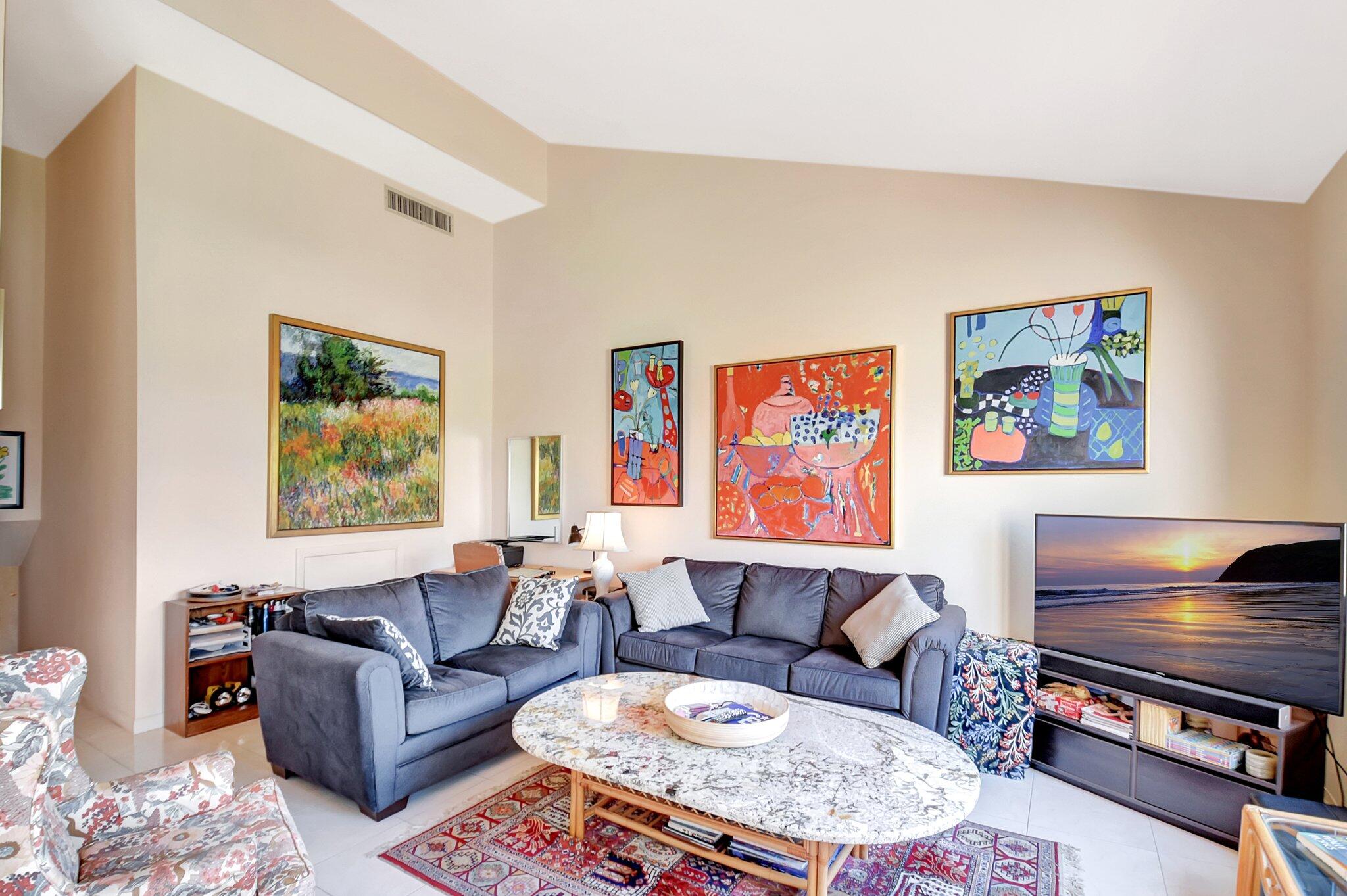 755 Dotterel Road 1512