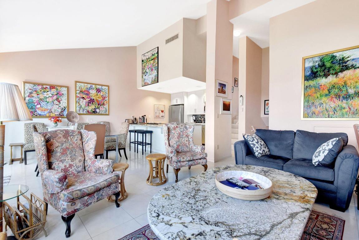 755 Dotterel Road 1512