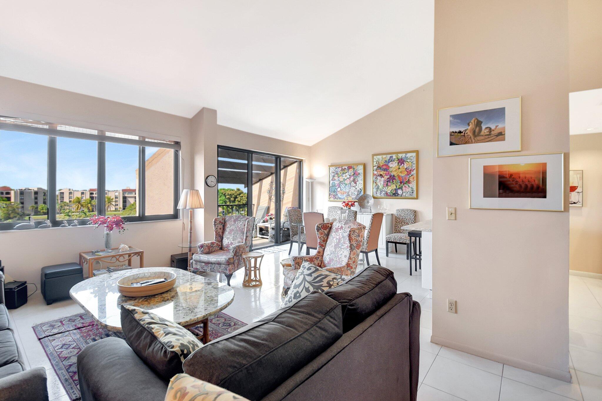 755 Dotterel Road 1512