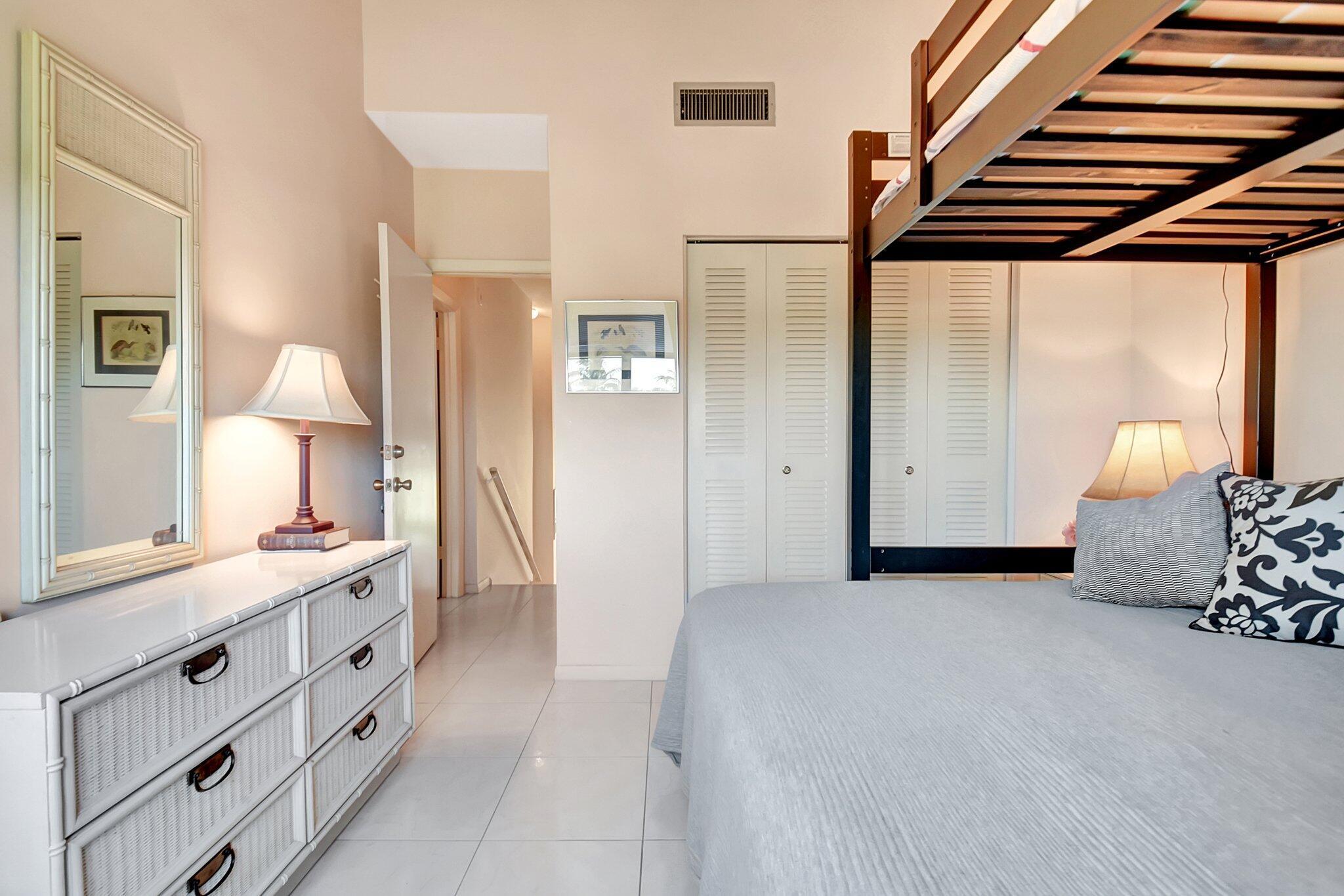 755 Dotterel Road 1512