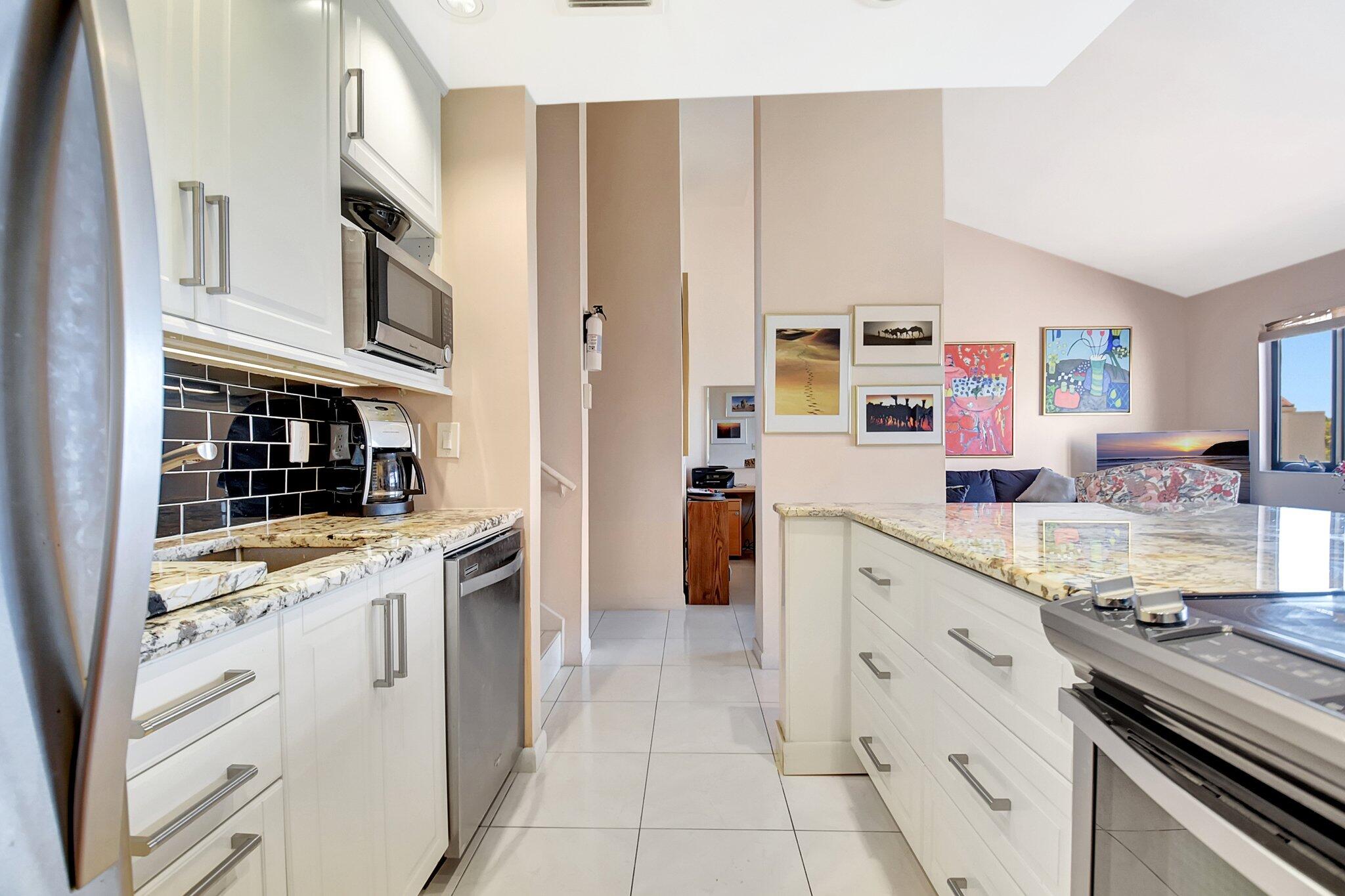 755 Dotterel Road 1512