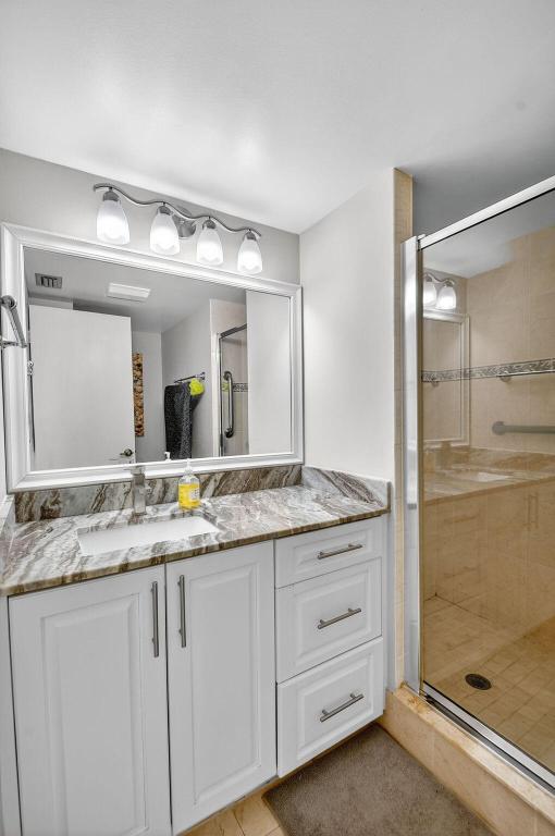 10092 Cedar Point Boulevard 305