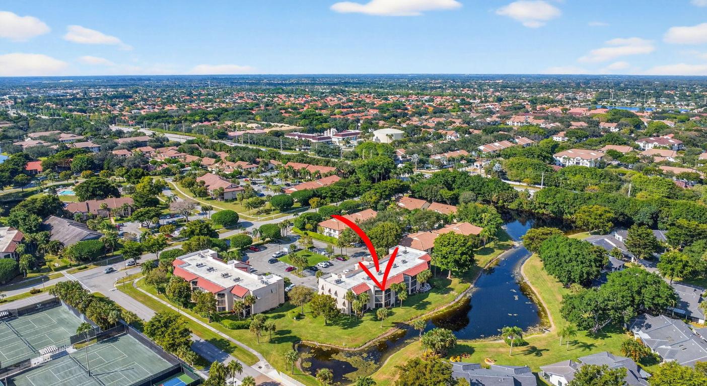 10092 Cedar Point Boulevard 305