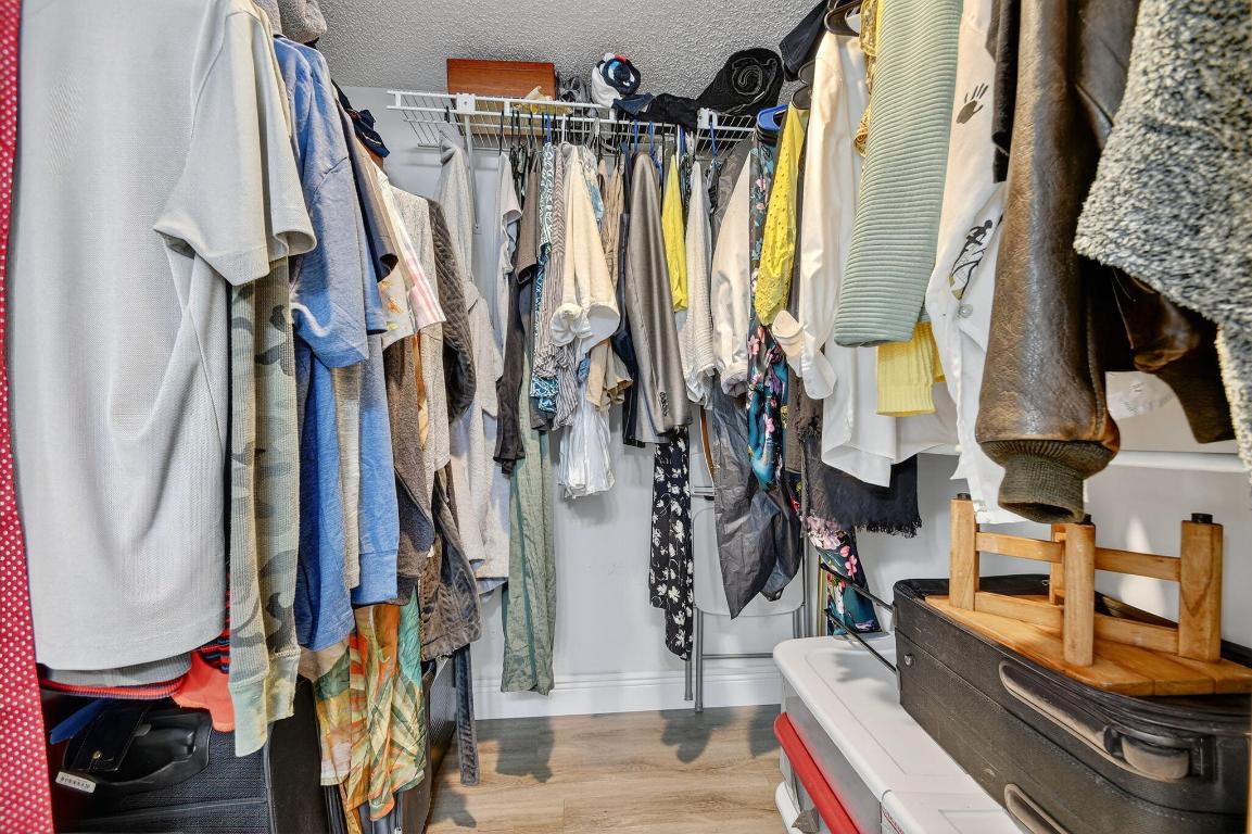 10092 Cedar Point Boulevard 305