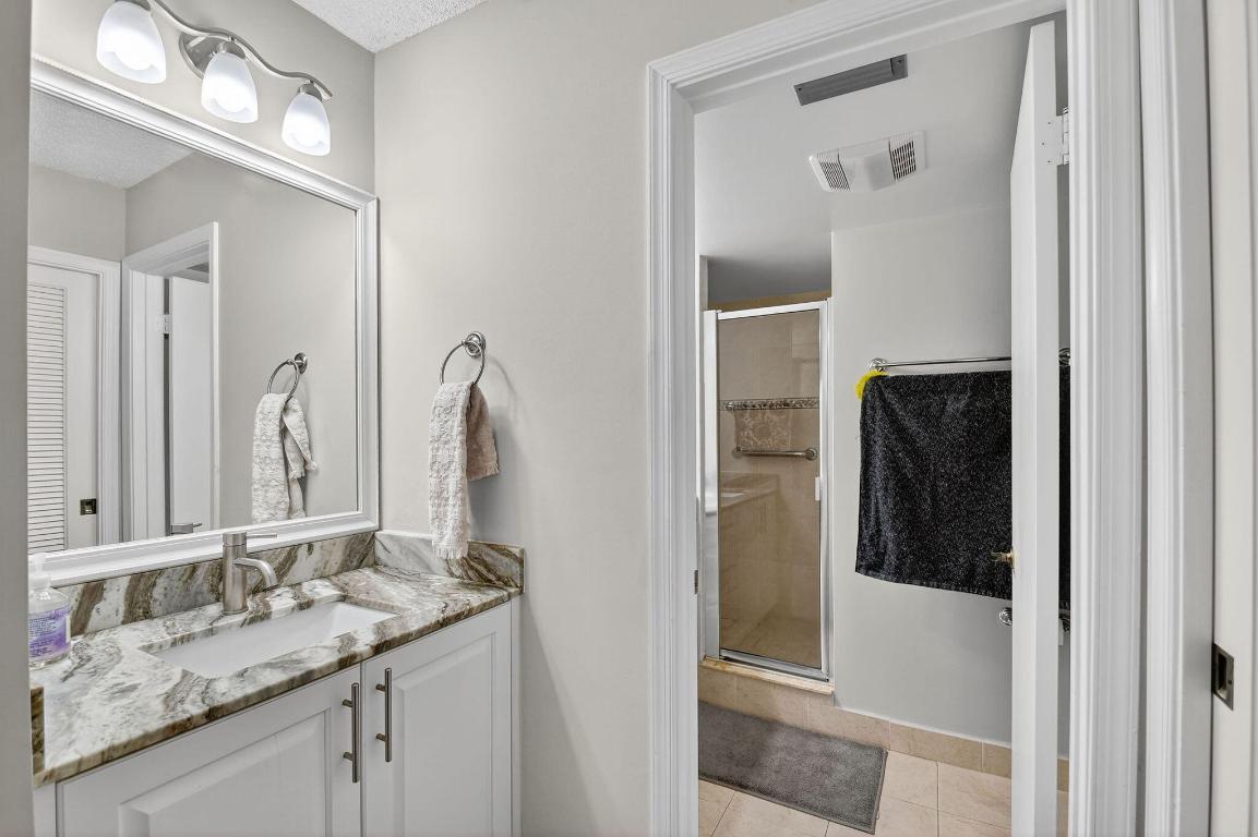 10092 Cedar Point Boulevard 305