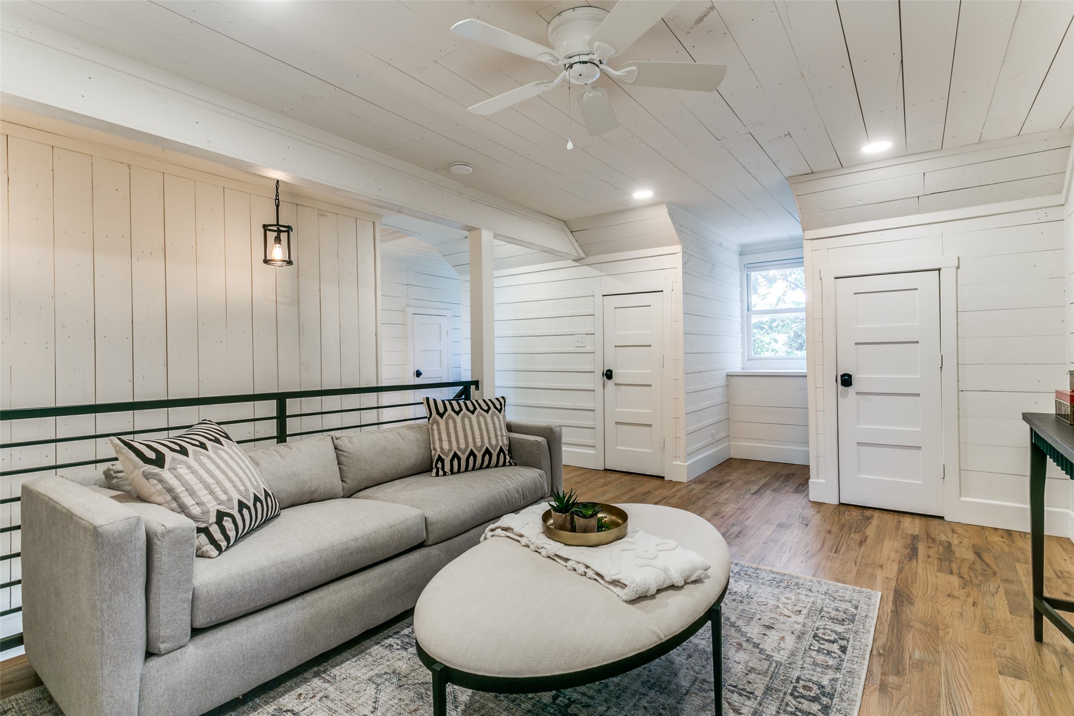 428 E Wall Street