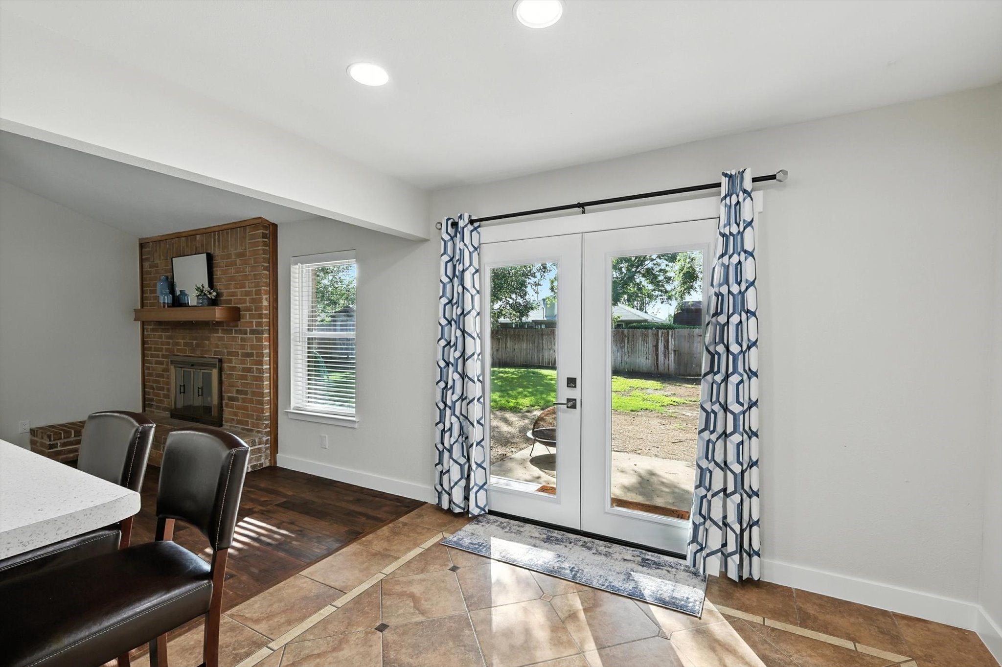 16 Christi Lane