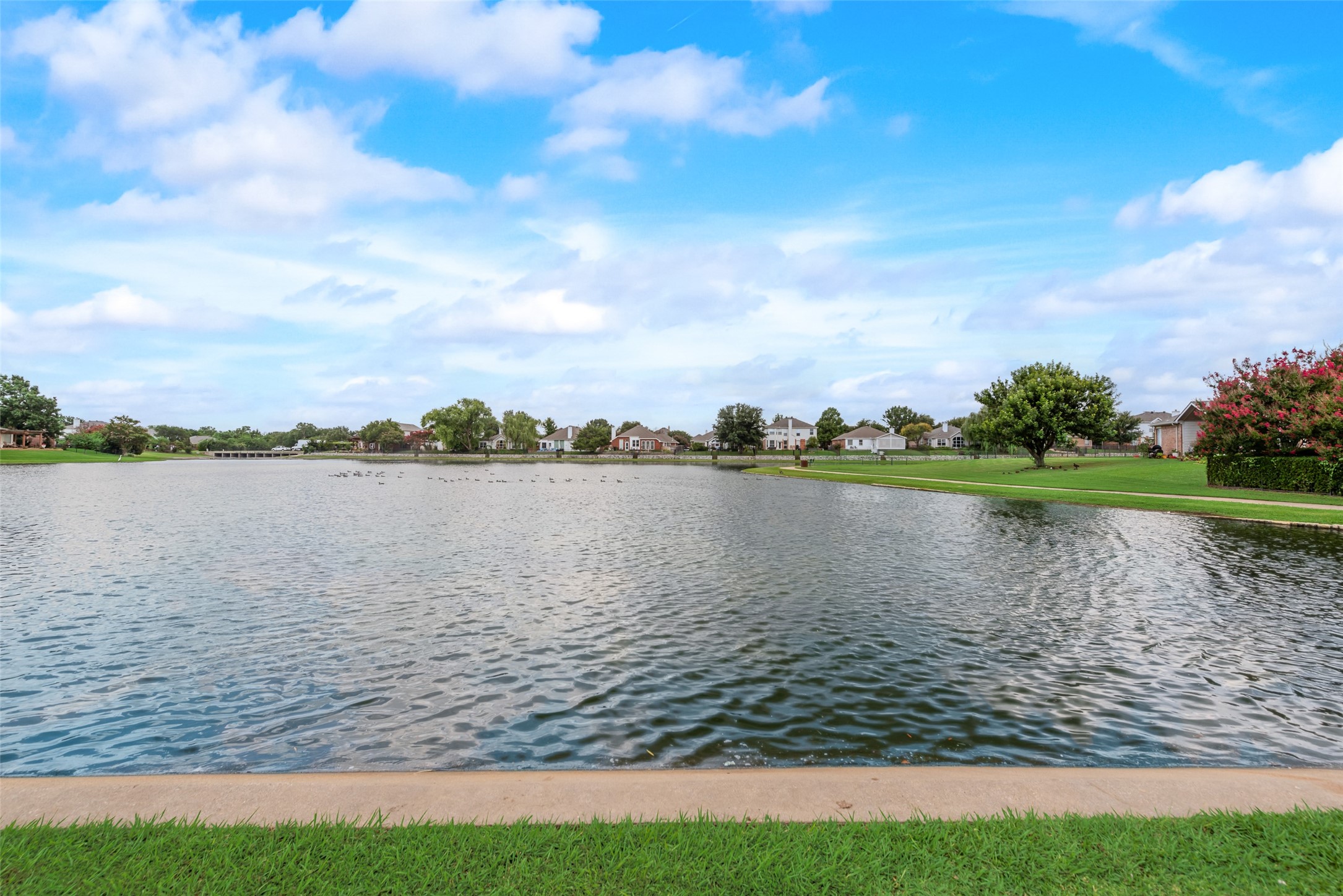 2801 Crater Lake Lane